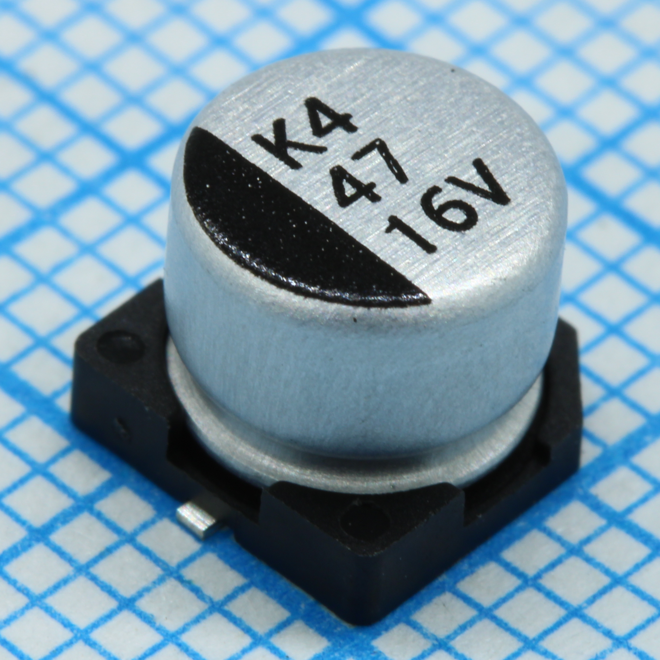 CK016M470E5APKKKV00R - Конденсатор алюминиевый электролитический 16В 47мкФ ±20%, 70мА, 2000ч, -55...+105°C, SMD 6.3*5.4mm