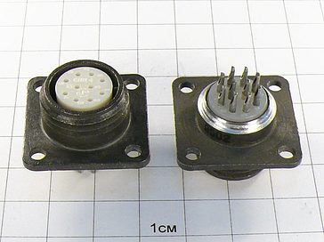 Розетка СНЦ4-10/20Р-1-В