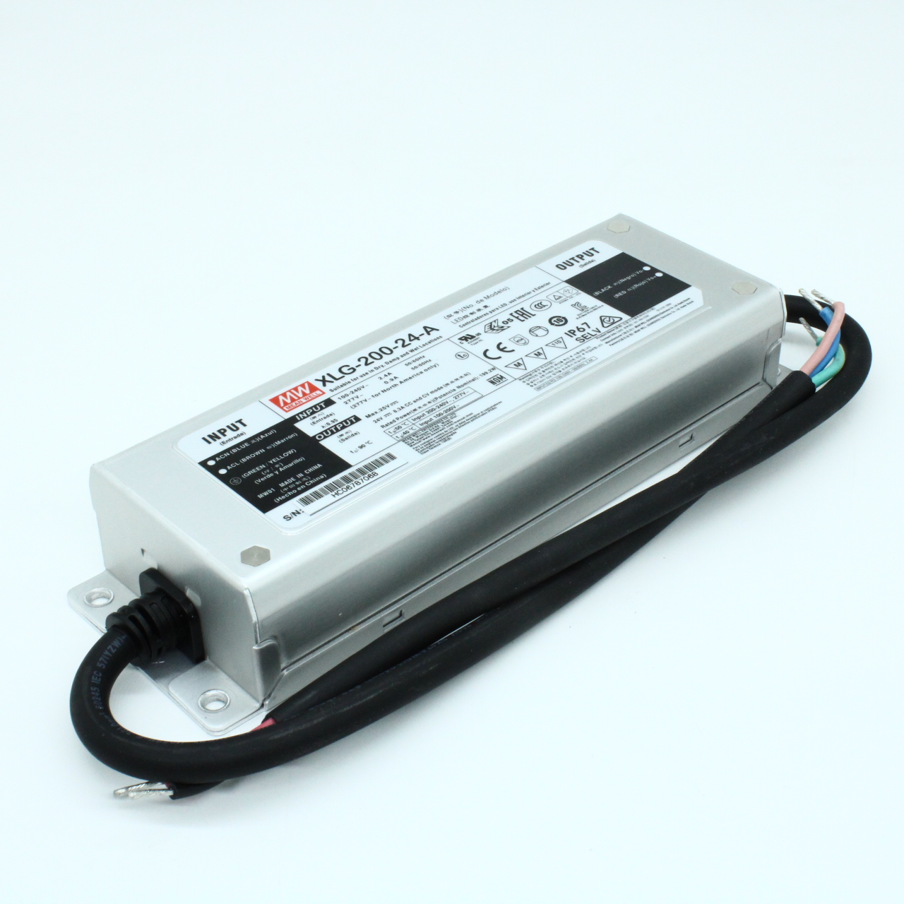 XLG-200-24-A - AC-DC, 192Вт, IP67, вход 90…305В AC, 47…63Гц, ККМ, выход 8.3А/16.8…24В, изоляция 3750В AC, в кожухе 199х63х35.5мм, -40…+90°С (корпус), встр. потенциометр