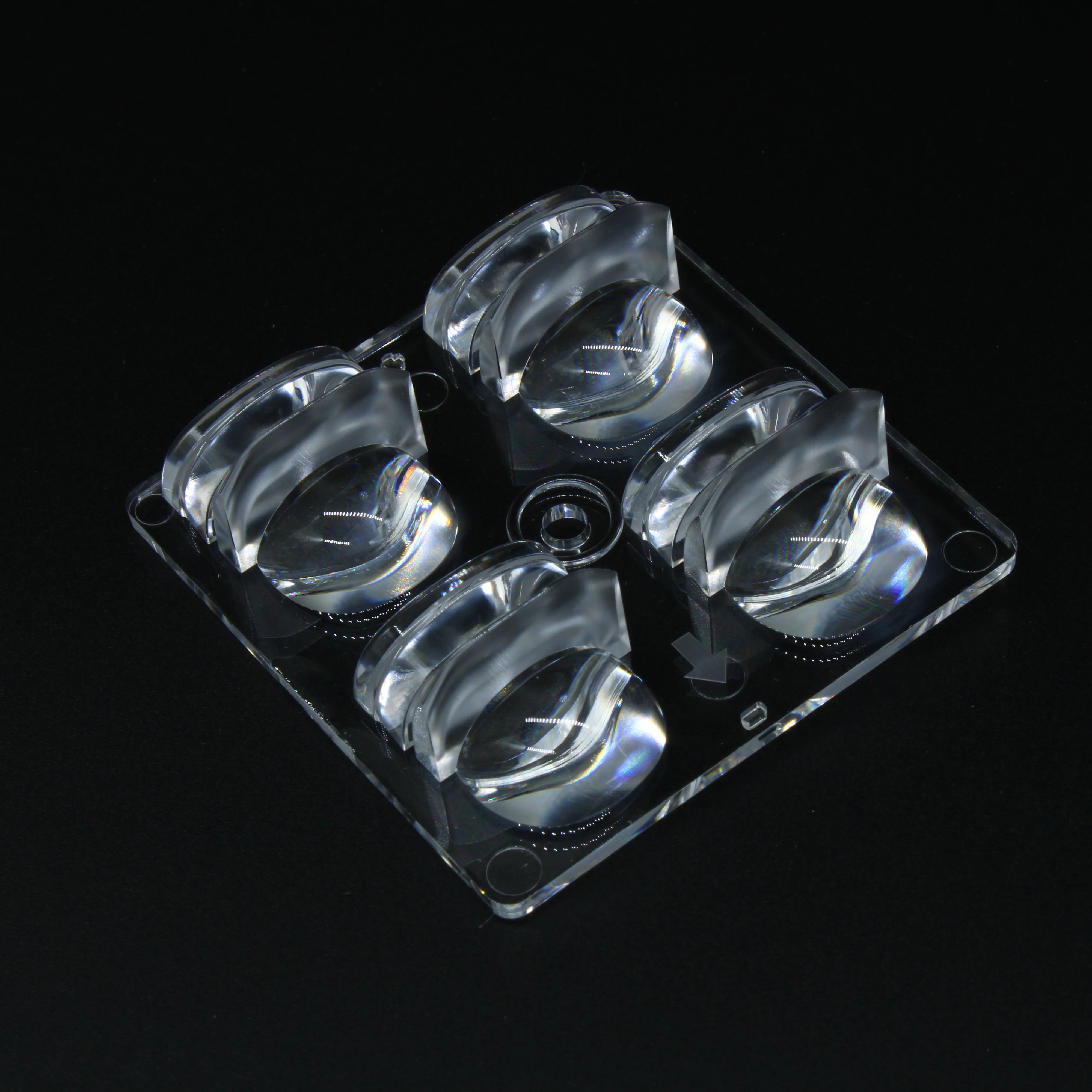 ALSP50D4LEDS5050T3VS-C - Групповая квадратная линза 2x2 на 4 светодиода 5050/3030, Sport Lighting  эфф=90%, 50x50mm  H:14,35mm, PC