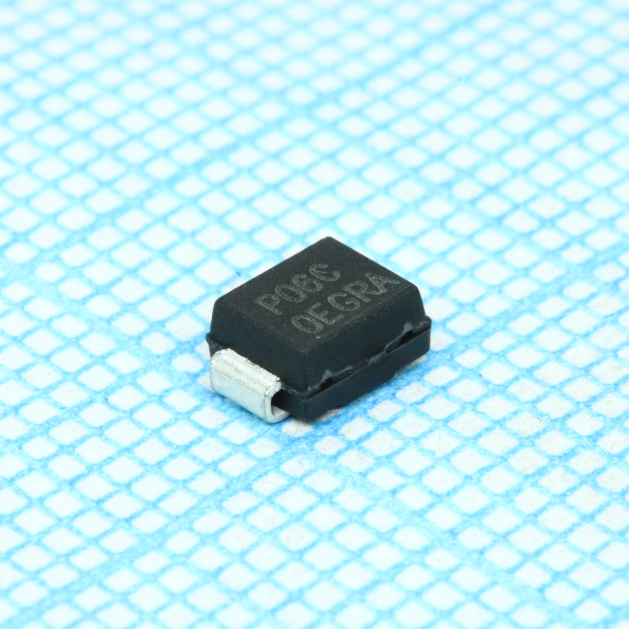 P0640SCLRP - SIDACTOR BI 58V 400A DO-214AA