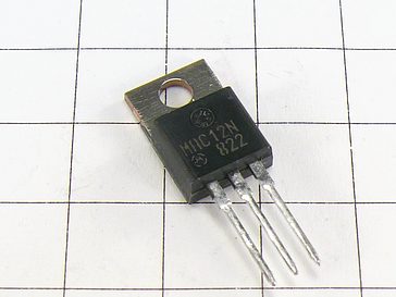 Тиристор MAC12N