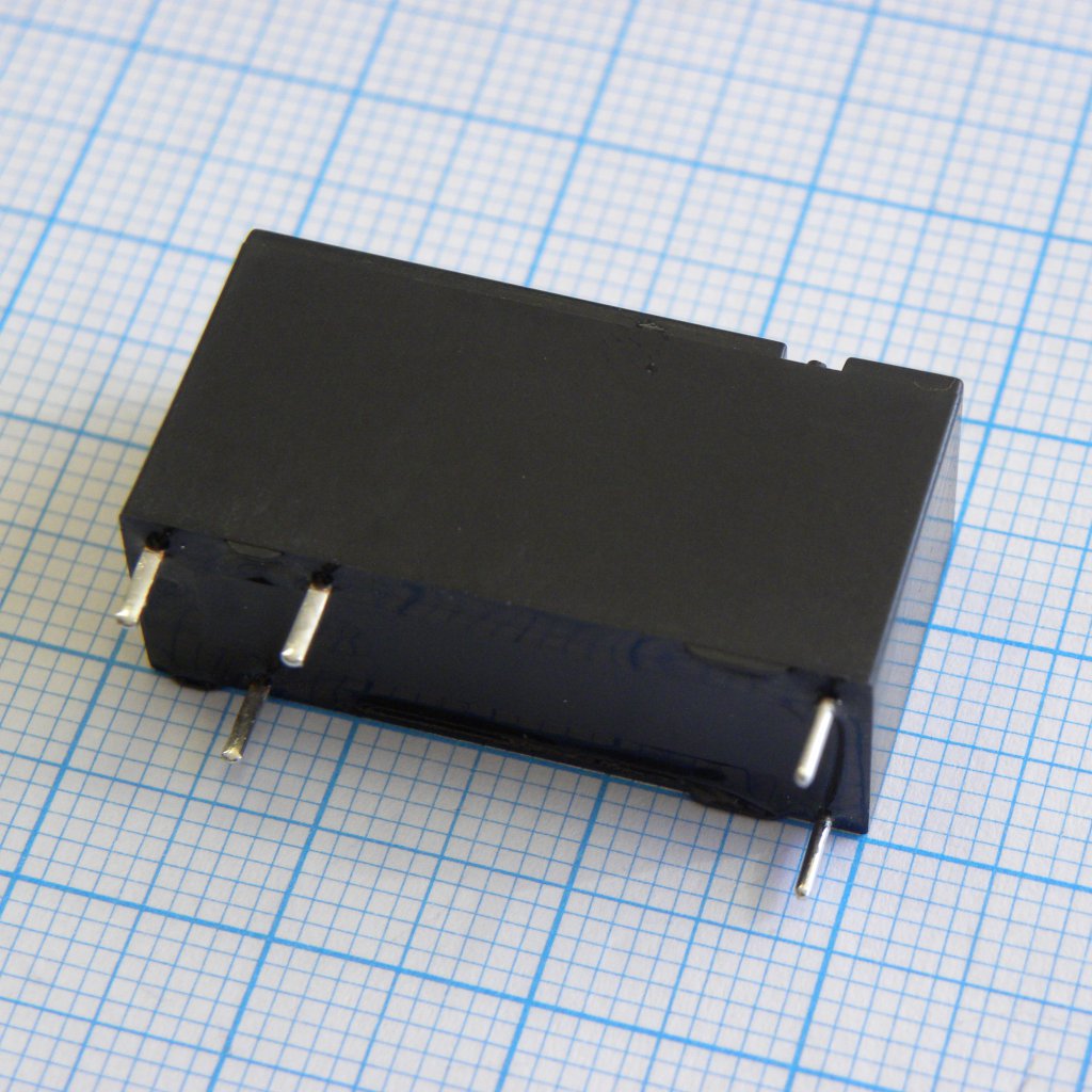 G6R-N-1 5DC - Реле силовое катушка 5В 8A одна группа на переключение (28.5х10х15мм) монтаж в отверстие