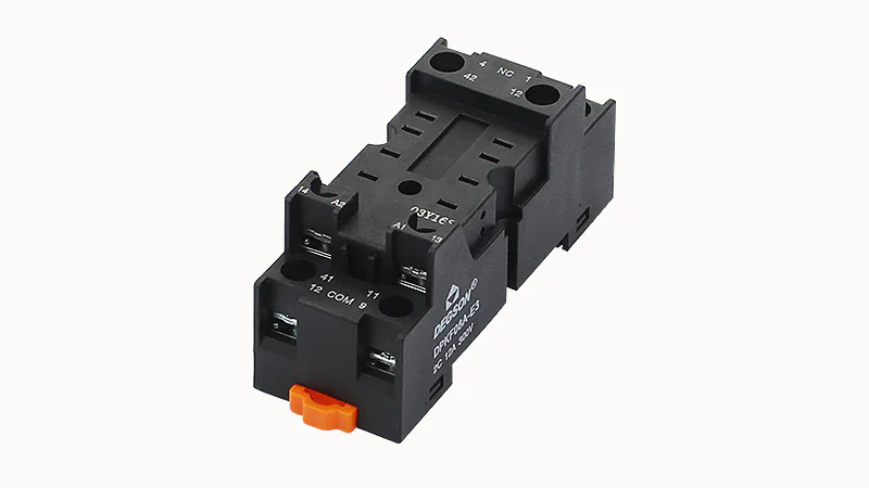 Колодка для реле DPKF08A-E3 - Колодка для реле DRPE-2CH, 12A, 300V, фиксация провода: с вилочным наконечником с защитой от прикосновения, пластик, цвет: черный, монтаж на DIN рейку