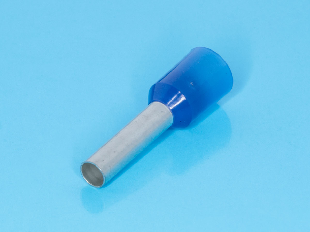 TIC-2.5-10 - Наконечник 10мм для обжима многожильного кабеля  2,5мм, изолированный, кратно 100шт.