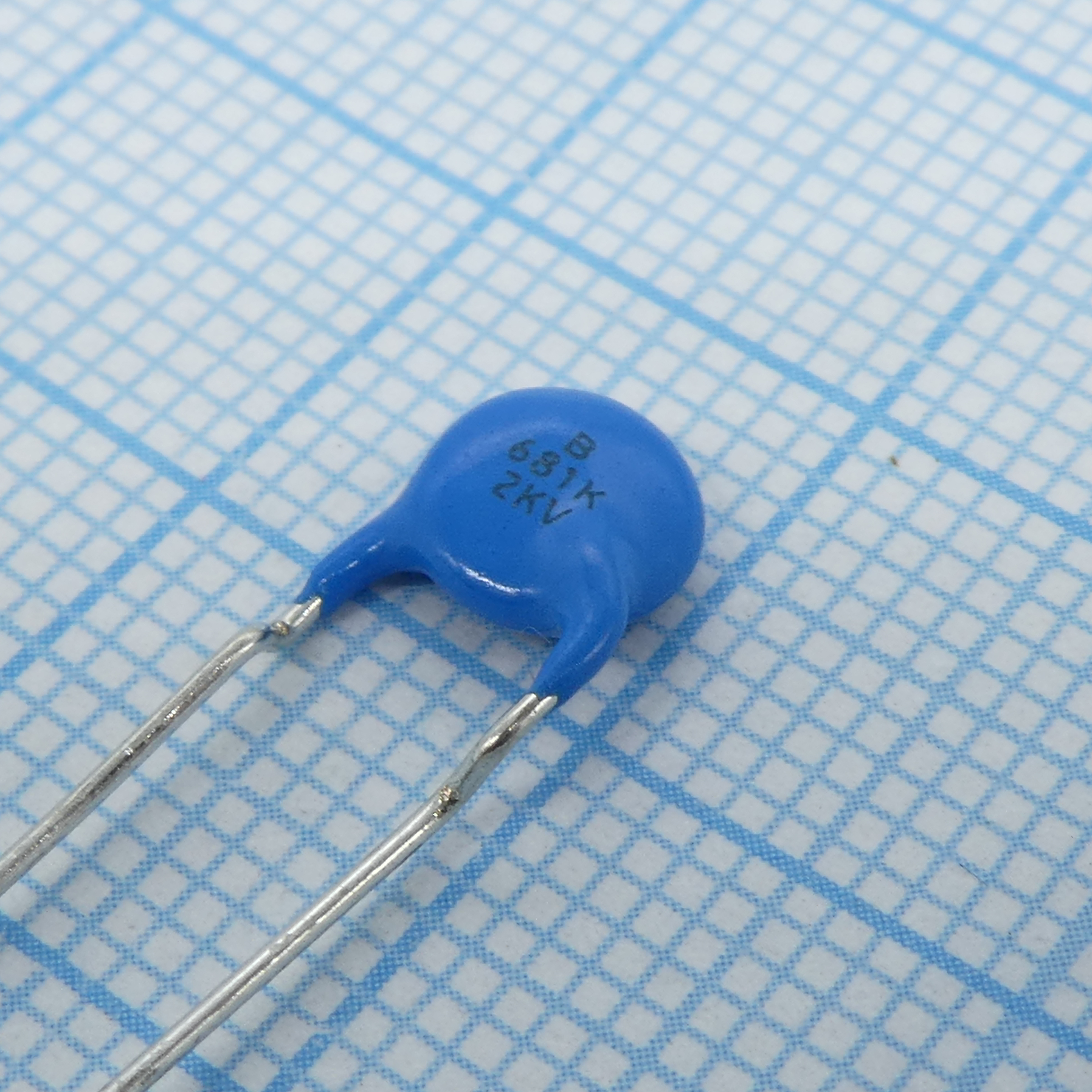 CK45-B3DD681KYGNA - 2kV 680pF ±10% B(±10)