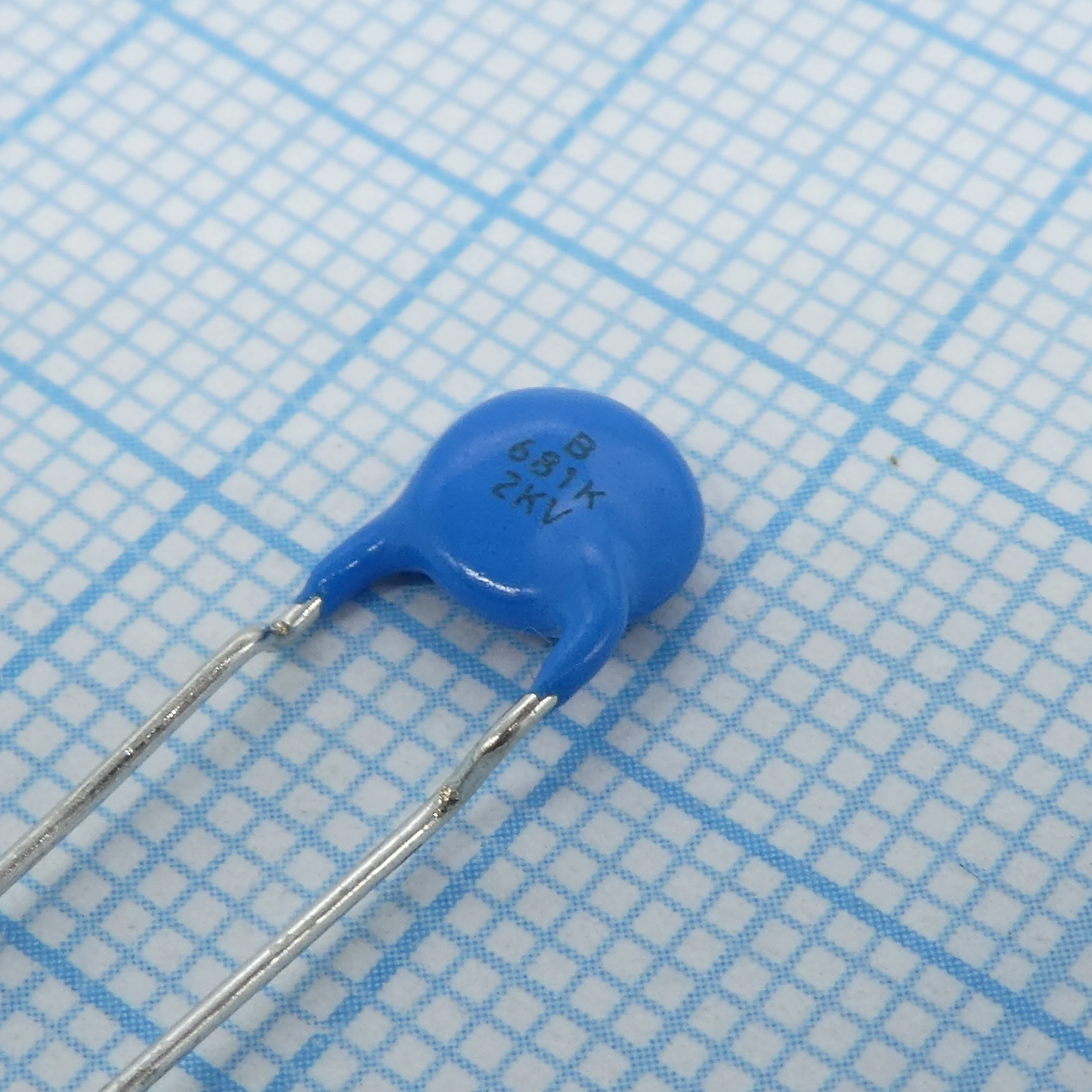 CK45-B3DD681KYGNA - 2kV 680pF ±10% B(±10)