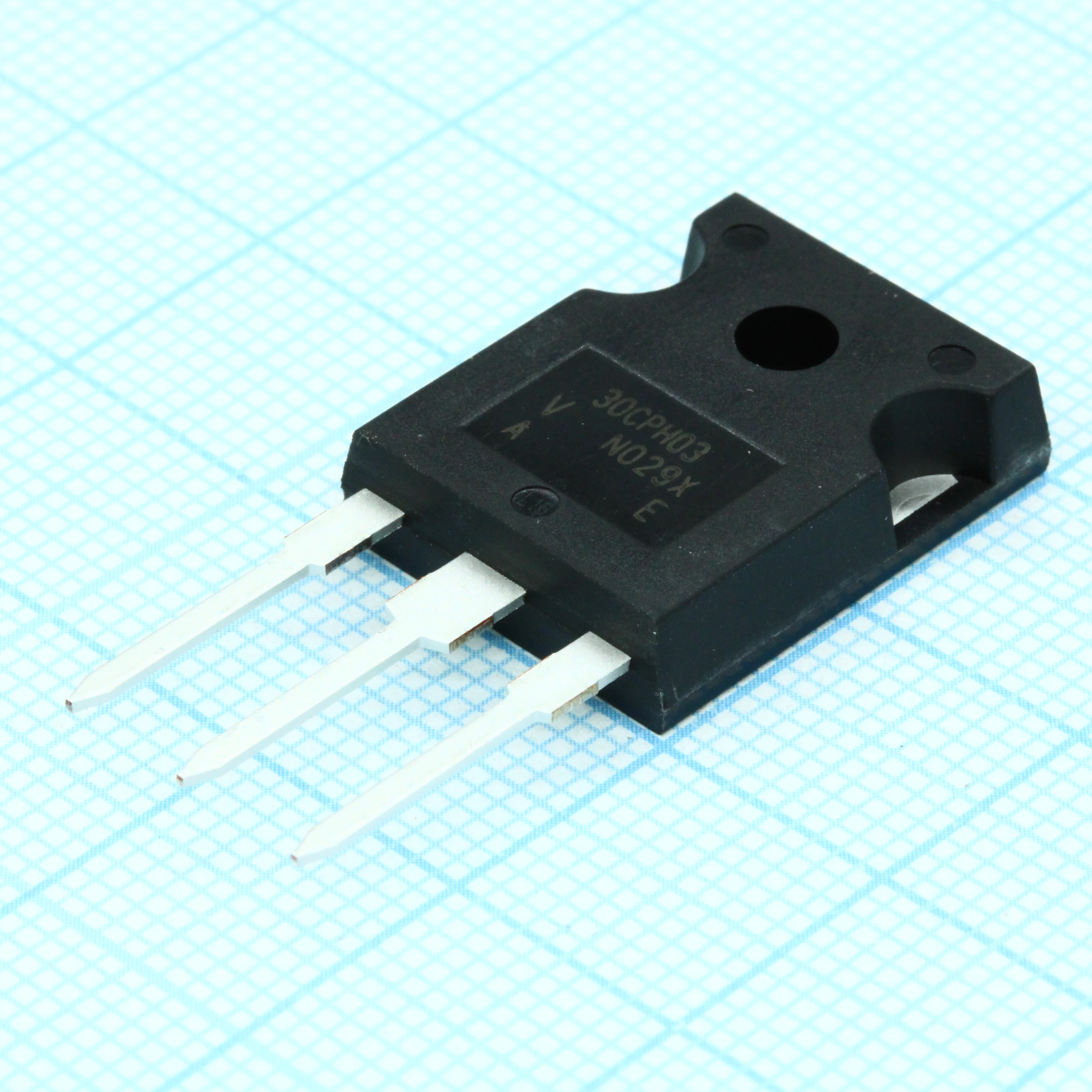 VS-30CPH03-N3 - Диод Шоттки х2 300V 2х15А 1.25V общ. катод