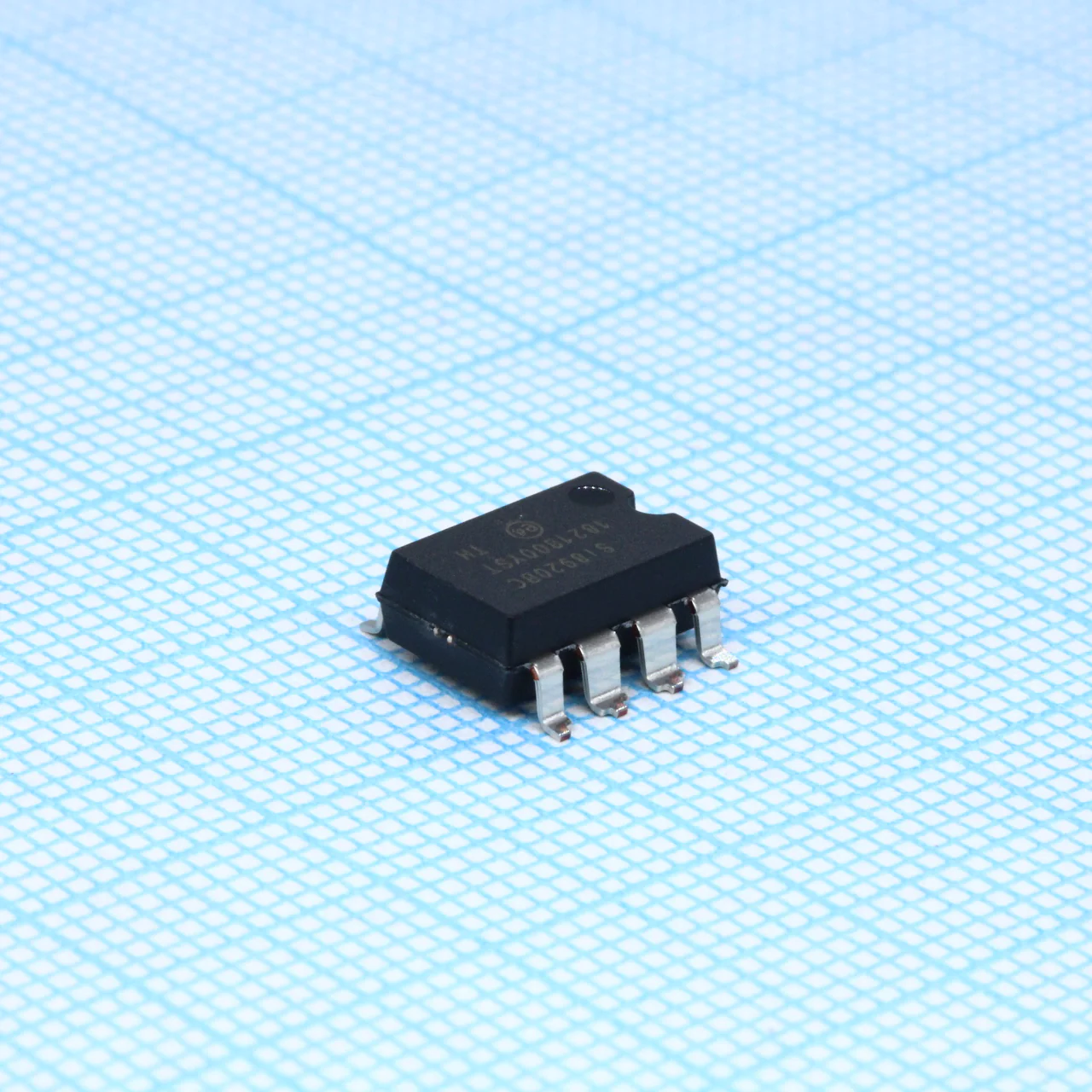 SI8920BC-IPR - Изолирующий усилитель 5.5В -40°С...+125°С