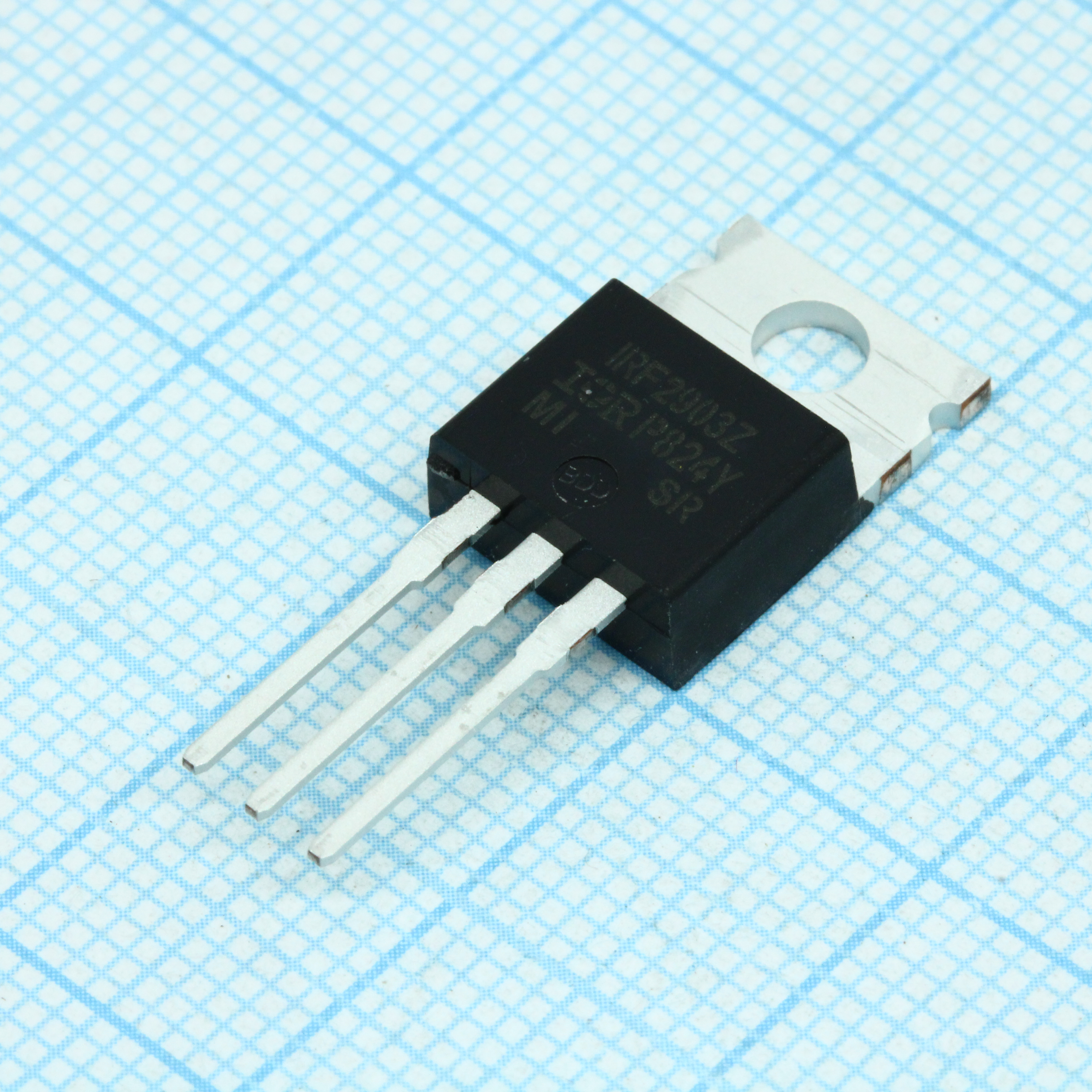 IRF2903ZPBF - Транзистор полевой MOSFET N-канальный 30В 75А 290Вт
