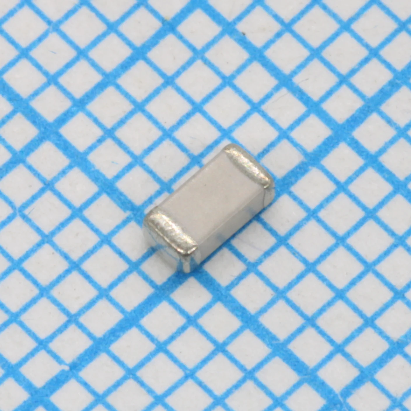 CC1206JKNPOCBN680 - Конденсатор керамический SMD 1206 NP0 68пФ ±5% 1000В