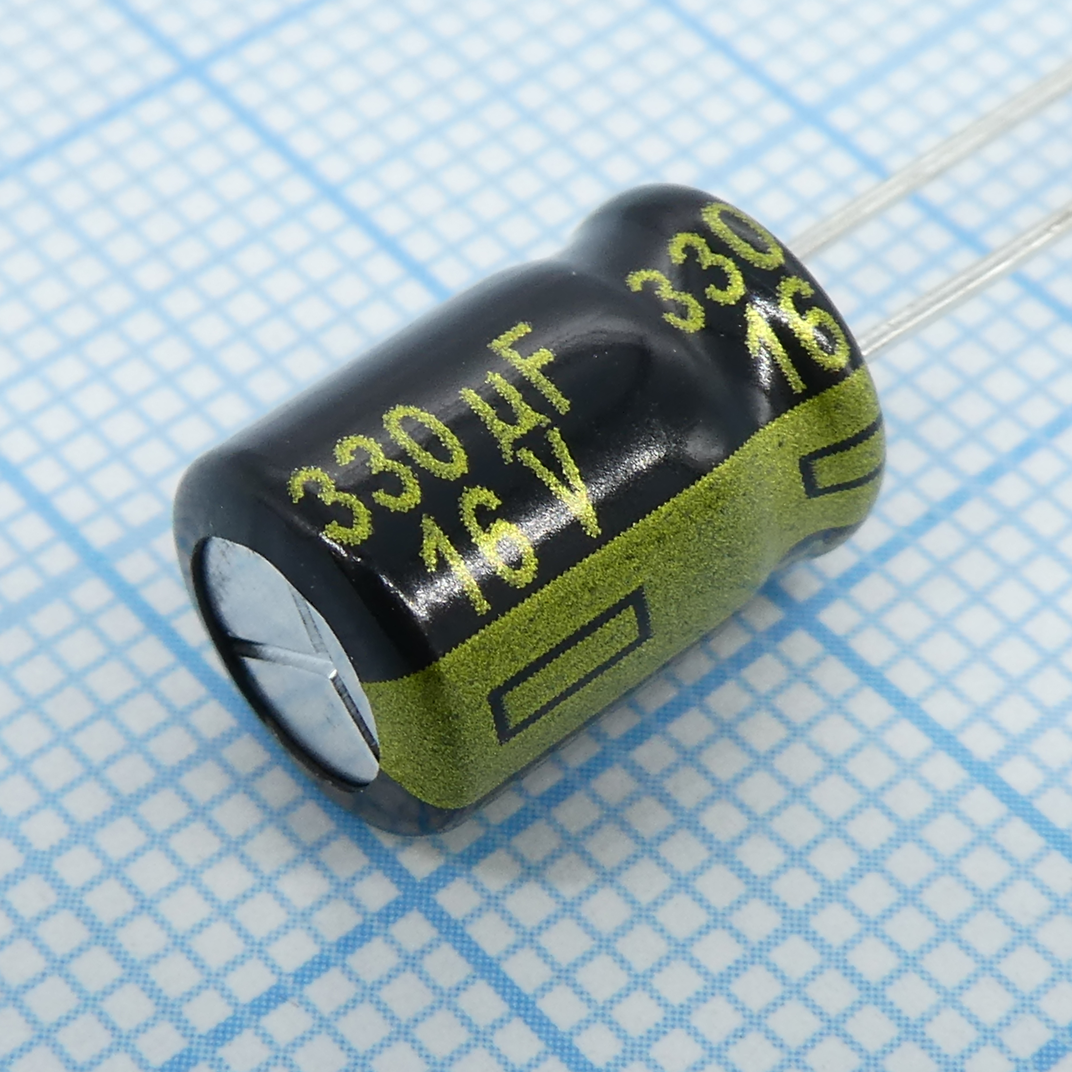 EEUFC1V101B - Конденсатор радиальный алюминиевый 100мкФ 36В 8*11.5 105°C