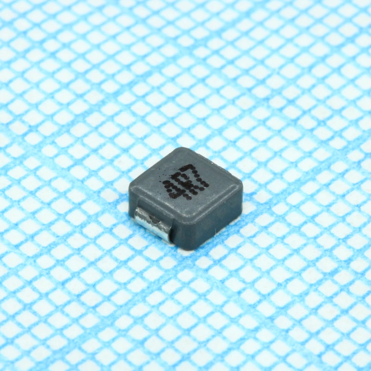 SRP4020TA-4R7M - SMD индуктивность проволочная, на ферритовом сердечнике, экранированная 4.7uH 20% 100KHz 10Q-Factor Carbonyl Powder 2.6A 105mOhm