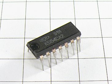 Микросхема К554СА2