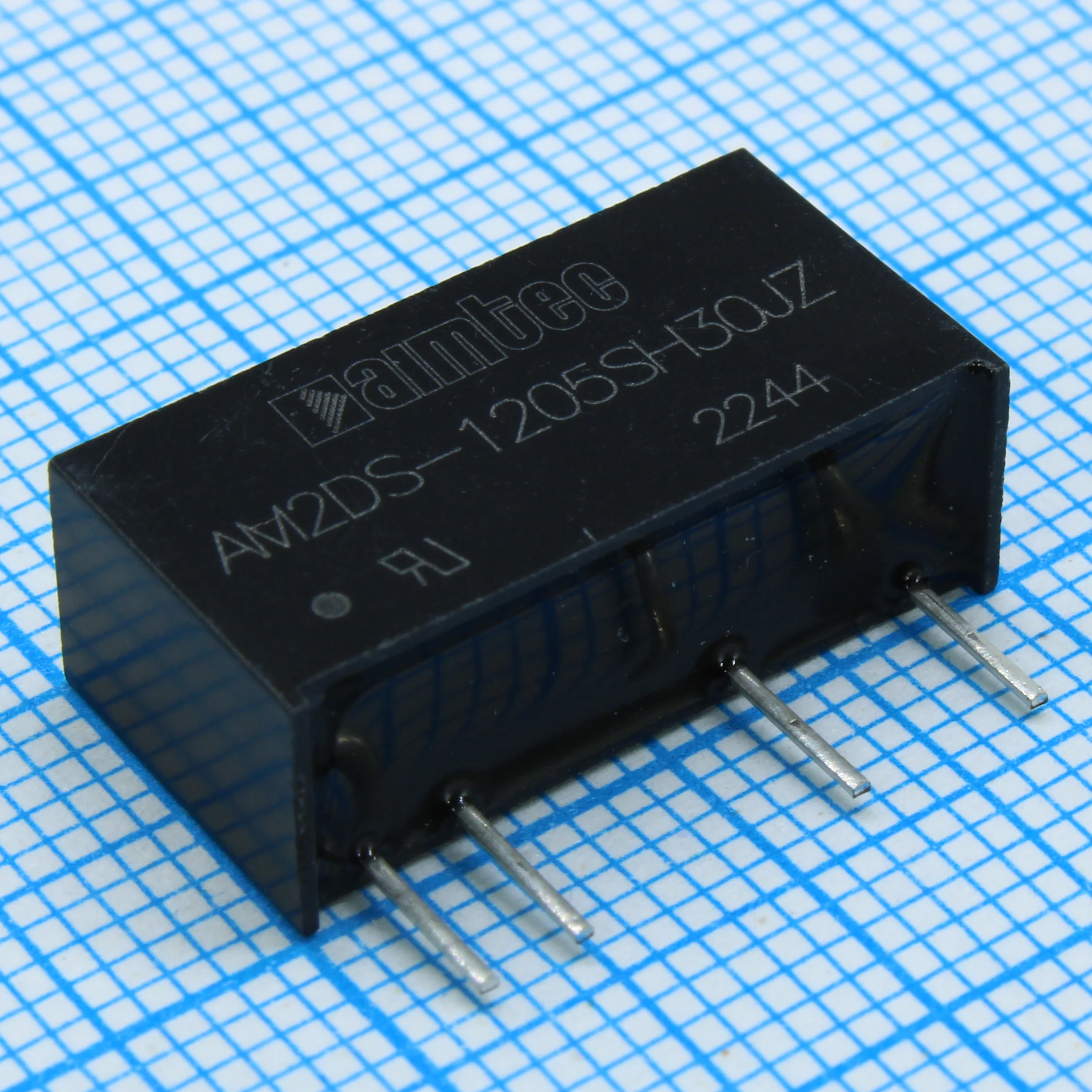 AM2DS-1205SH30JZ - DC/DC, 2Вт, вход 10.8…13.2В, выход 5В/0.04…0.4А, изоляция 3000В DC, КПД 82%, максимальная емкостная нагрузка не более 2400мкФ, SIP7, 19.65x7.05x10.16мм, -40…105°C, пластик