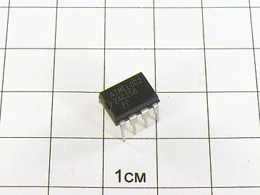 Микросхема AT24C256-10PC