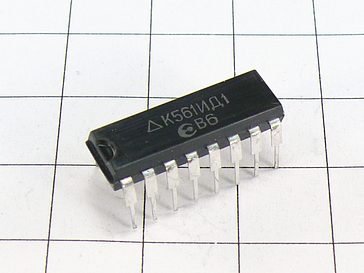 Микросхема К561ИД1