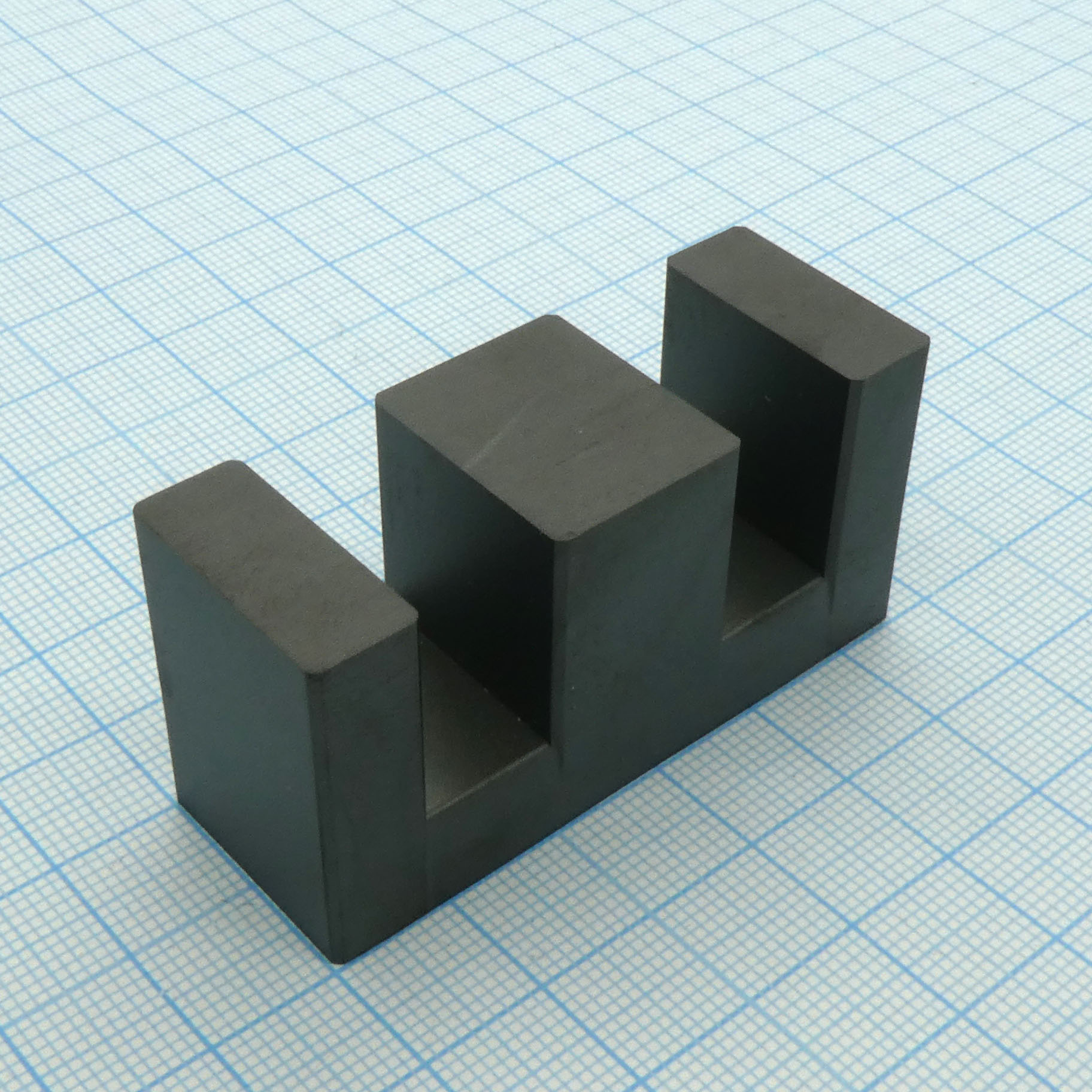 B66335G0000X187 - E55/28/21 N87 6400nH +30/-20%