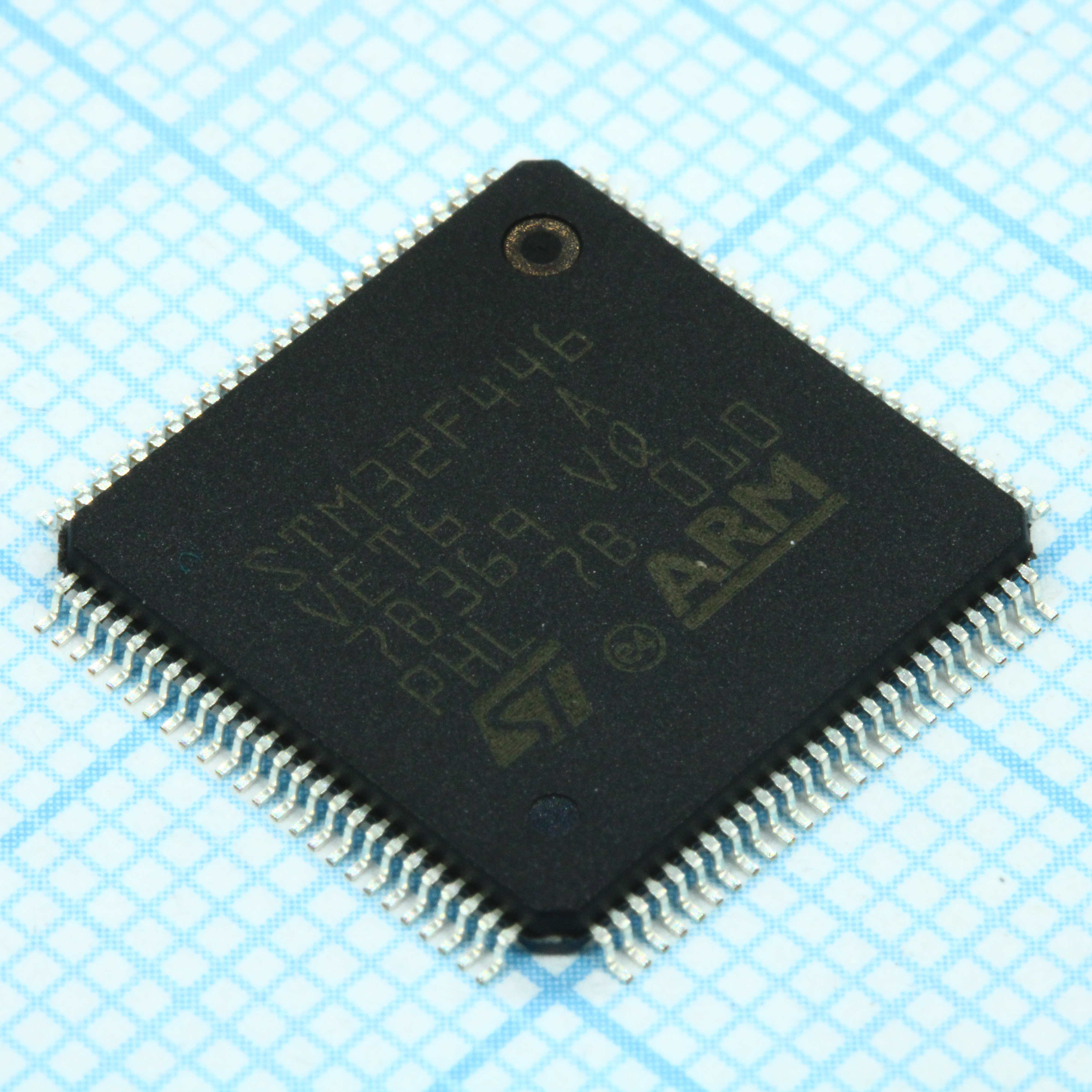 STM32F446VET6 - Микроконтроллер STM 32-бит ядро ARM Cortex M4 RISC 512кБ Флэш-память 2.5В/3.3В медицинского применения 100-Pin LQFP лоток