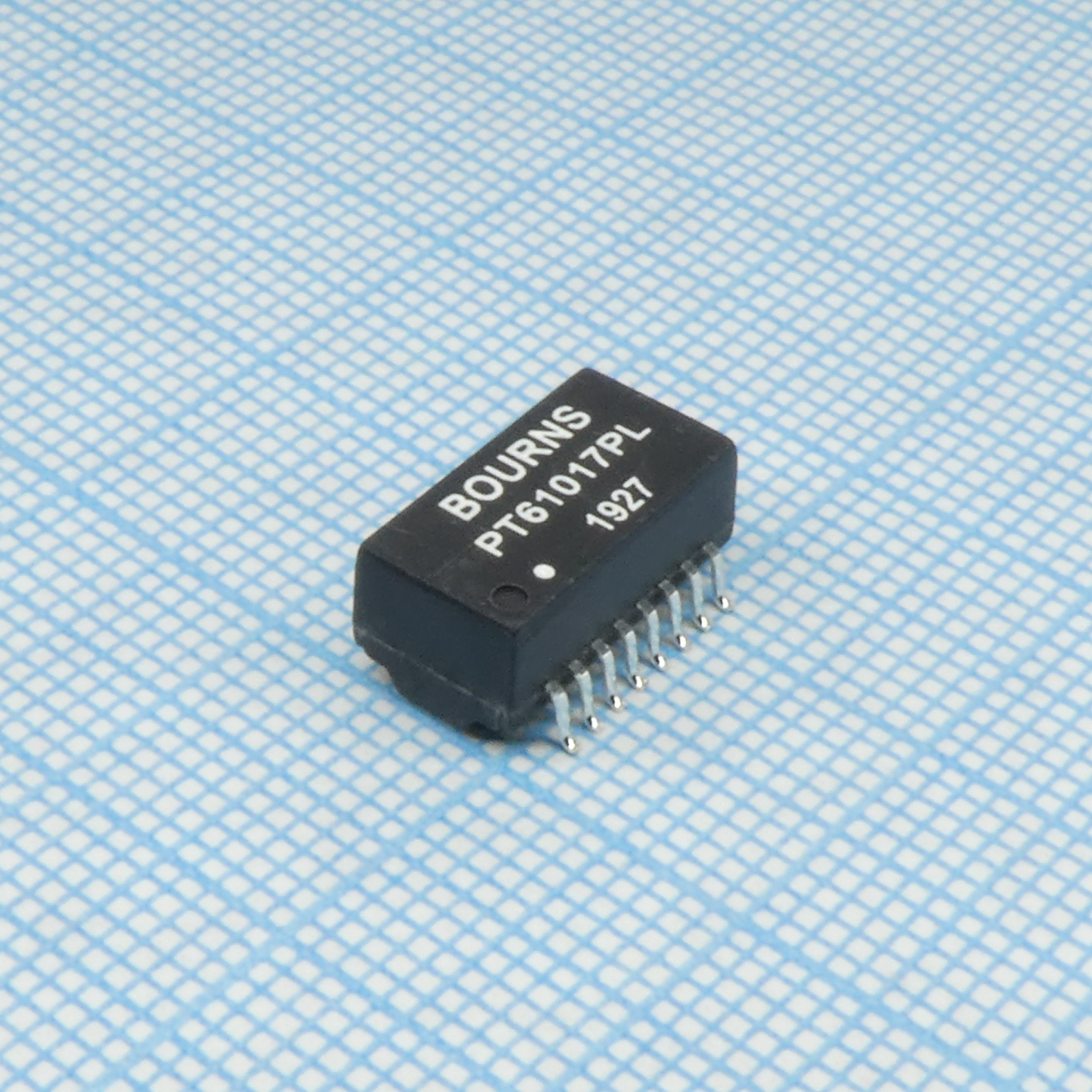 PT61017PEL - Телекоммуникационный трансформатор 2(1CT:1CT) первичная обмотка 0.6Ом вторичная обмотка 1.1Ом, 16 загнутых выводов для поверхностного монтажа