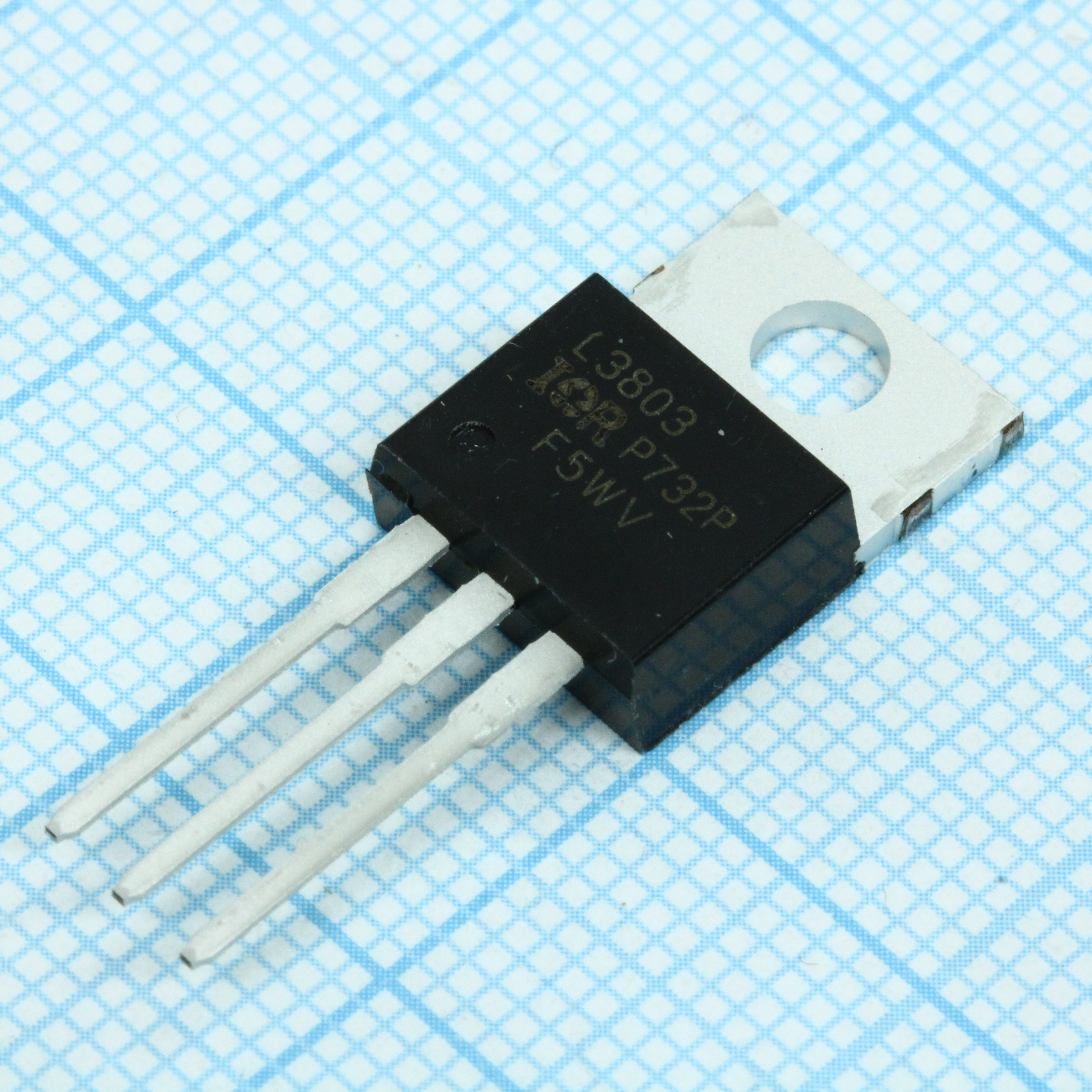 IRL3803PBF - Транзистор полевой MOSFET N-канальный 30В 140А 150Вт