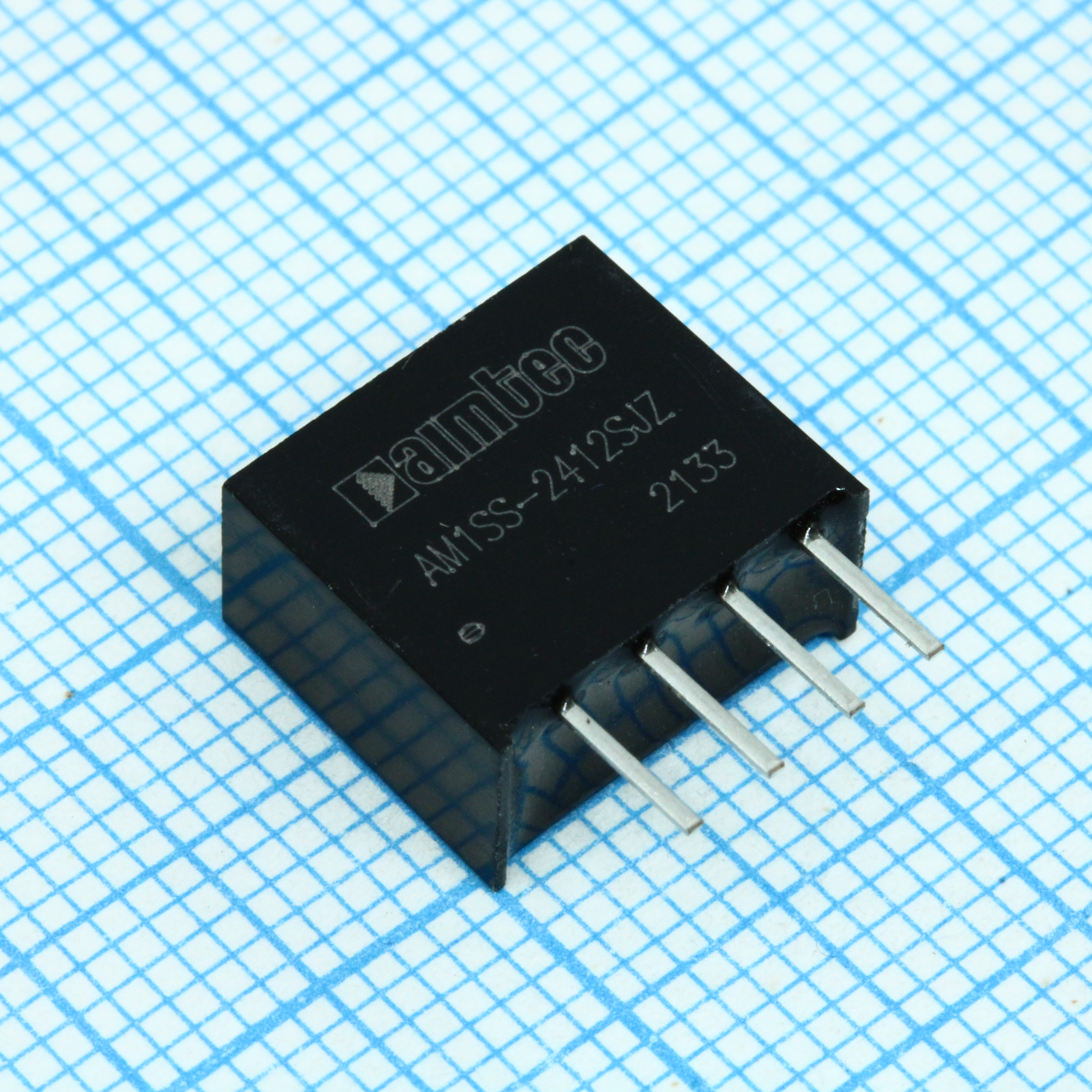 AM1SS-2412SJZ - DC/DC, 1Вт, вход 21.6…26.4В, выход 12В/0.009…0.083А, изоляция 1500В DC, КПД 81%, максимальная емкостная нагрузка не более 560мкФ, SIP4, 11.6x6x10.1мм, -40…105°C, пластик