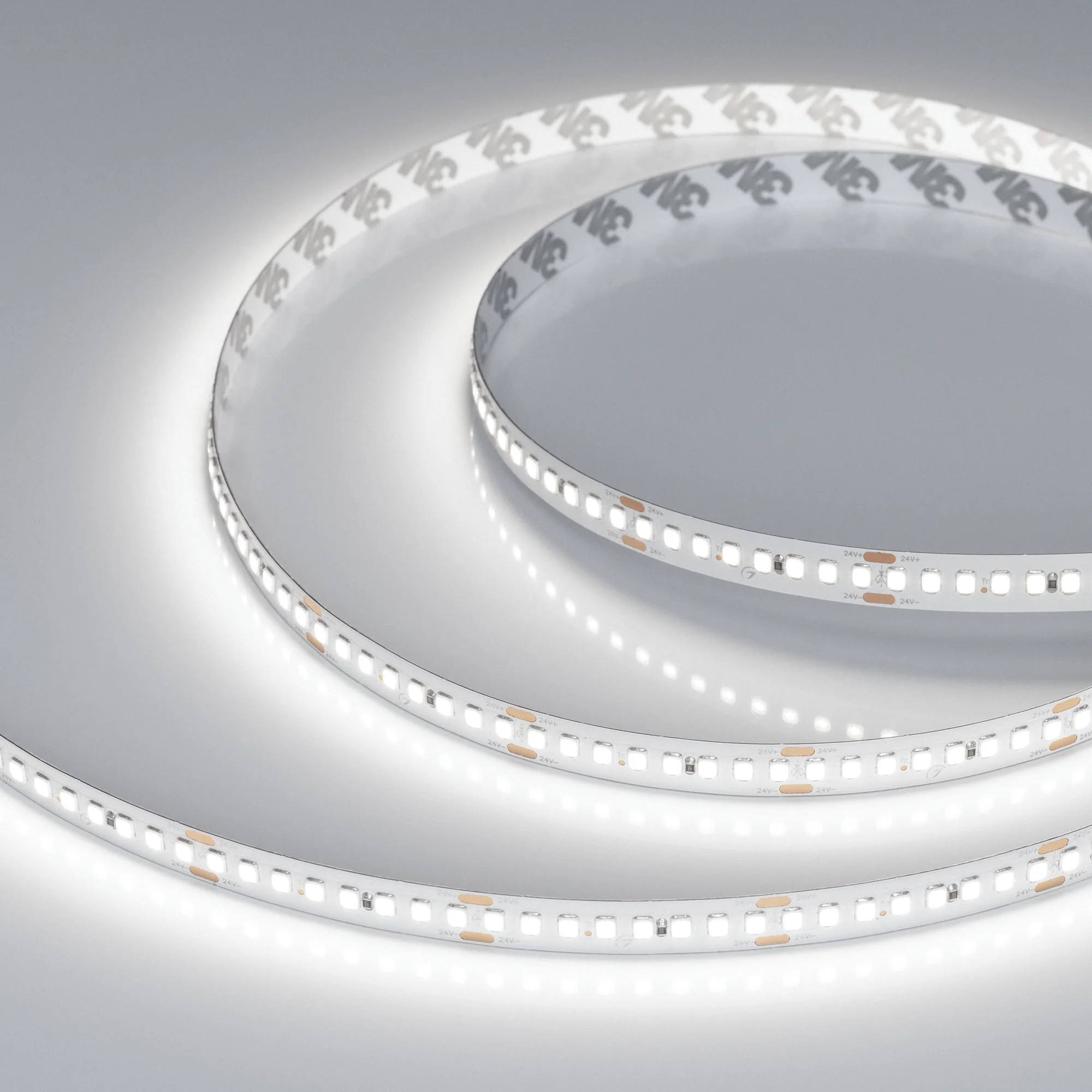 Лента RT-A192-10mm 24V White6000 (17.6 W/m, IP20, 2835, 5m) 038773 - Светодиодная лента RT-A192, открытая. Светодиоды 2835, 192 шт/м (960 шт на 5 м), белая плата, ширина 10 мм, скотч 3M. Цвет БЕЛЫЙ 6000 K, цветопередача CRI>85, угол 120°. Питание 24 В, мо