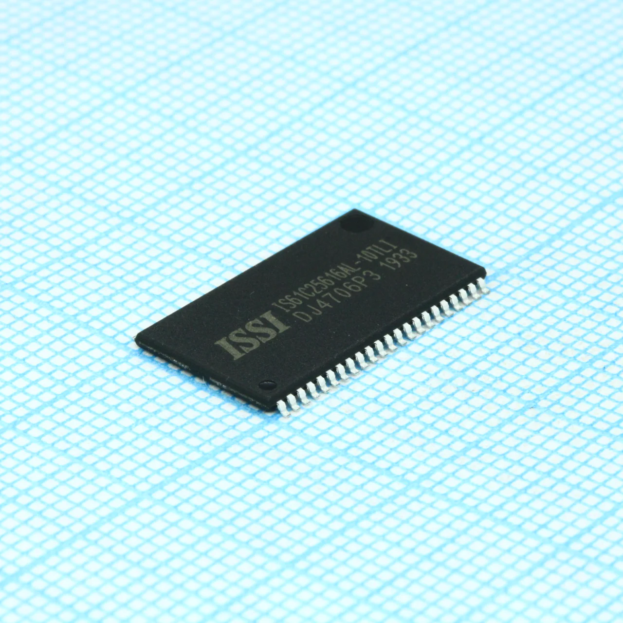 IS61C25616AL-10TLI - Статическое ОЗУ питание 5В 4М-бит 256Kx16 10нс асинхронное