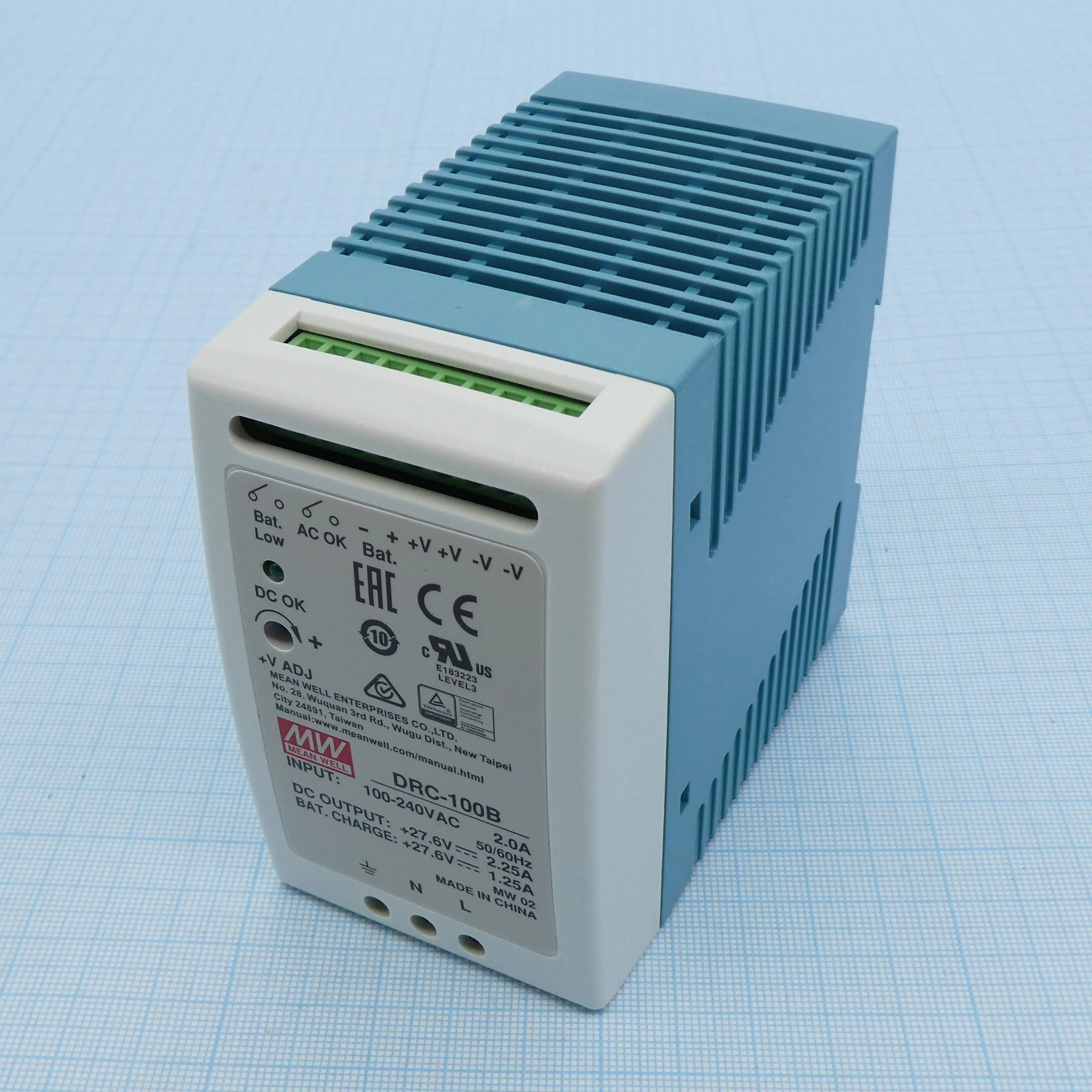 DRC-100B - AC-DC с функцией UPS, 100Вт, вход 90...264В АС/127...370В DC, выход 1: 27.6В/0…3.5 (2.25 ном.) А, выход зарядного устройства 27.6В/1.25А, изоляция 3000В АС, в корпусе 55х90х100мм, -30...+70°С