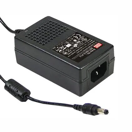 GST18A09-P1J - Адаптер настольный, AC-DC, 18Вт, вход 85...264B AC 47...63 Гц,, выход 9B/2A, изоляция 3000В AC, 93x54x36мм, -30...+70°С, сетевой разъём IEC320-C14, выходной разъем 11, диам. 5.5х2.1мм