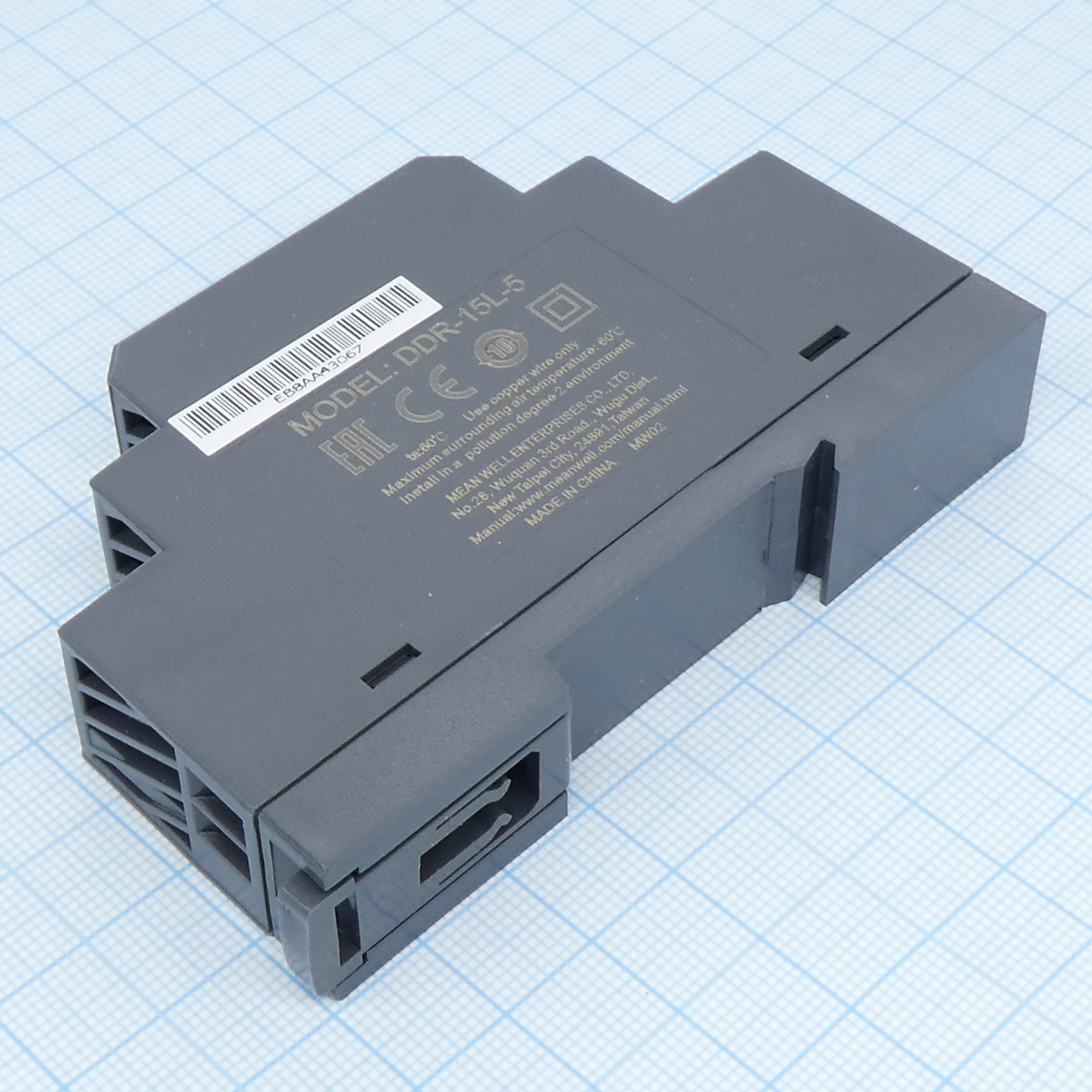 DDR-15L-5 - DC-DC, 15Вт, вход 18…75 В DC, выход 5В/3А, изоляция 4000В DC, в кожухе на DIN-рейку, 17.5х90х54.5мм, -40...+85°С