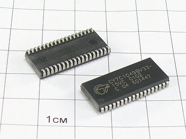 Микросхема CY7C1049BV33-15VC