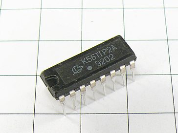 Микросхема К561ТР2А