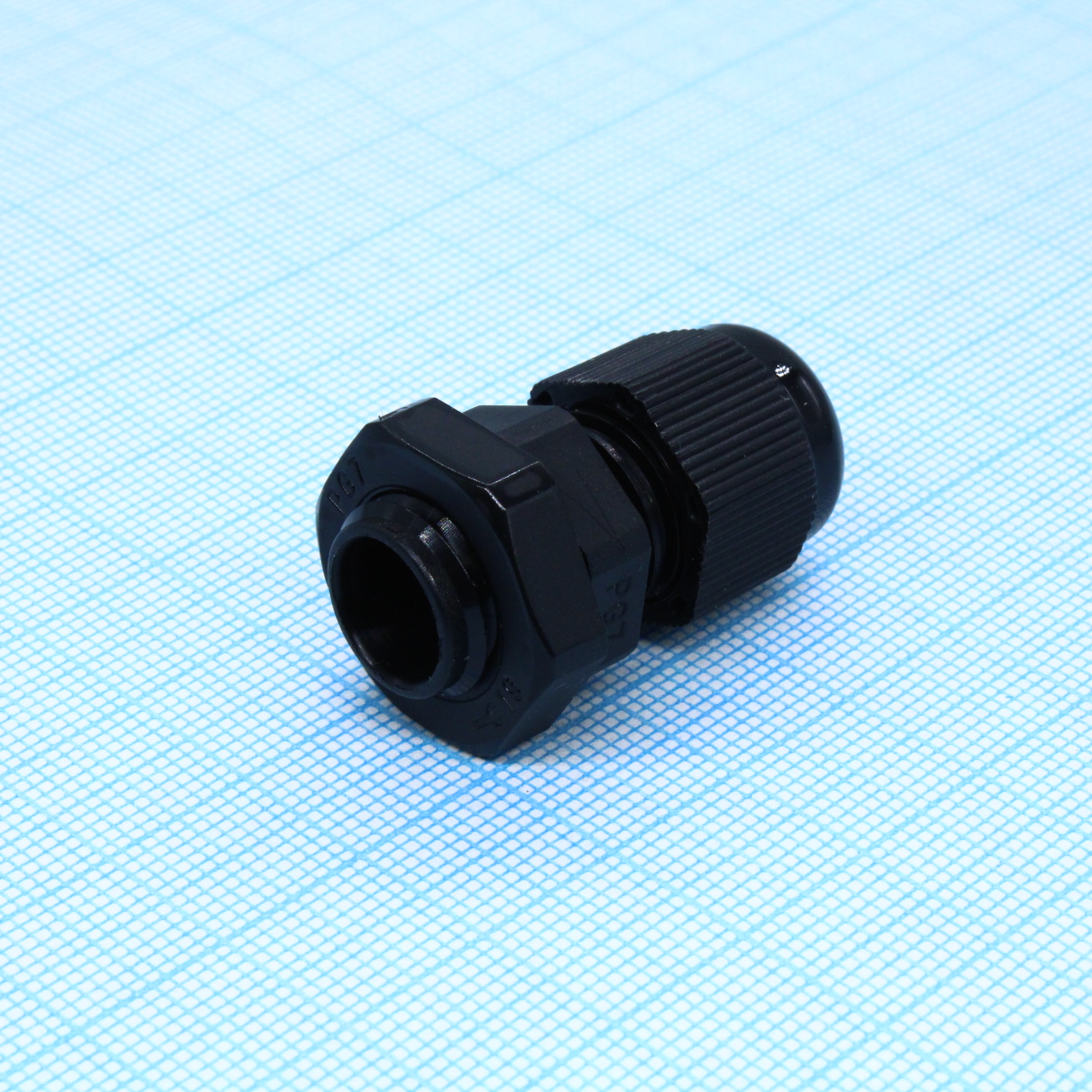 Кабельный ввод PG-07B - Кабельный ввод, PG7, диапазон зажимаемых проводников: 3.6 - 6 мм, пластик, черный