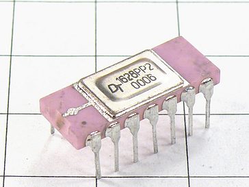 Микросхема КМ1628РР2