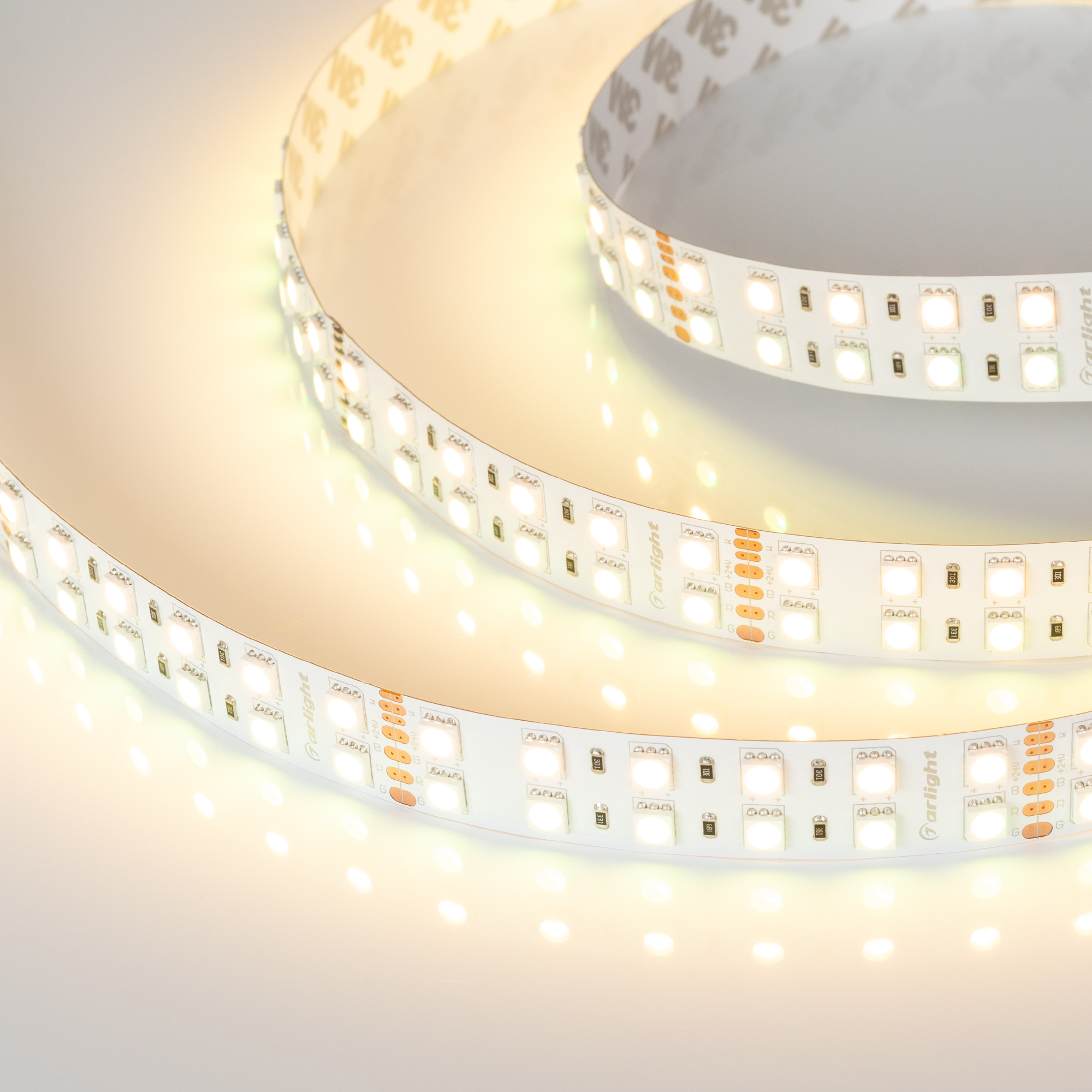 Лента RT-B144-19mm 24V RGBW-Warm (32 W/m, IP20, 5m) 012327(3) - Светодиодная широкая лента RT-B144, открытая. Светодиоды 5060, 144 шт/м (720 шт на 5 м), белая плата, ширина 19 мм, скотч 3M. Цвет RGB + Теплый 2700 K, цветопередача CRI>85, угол 120°. Питани