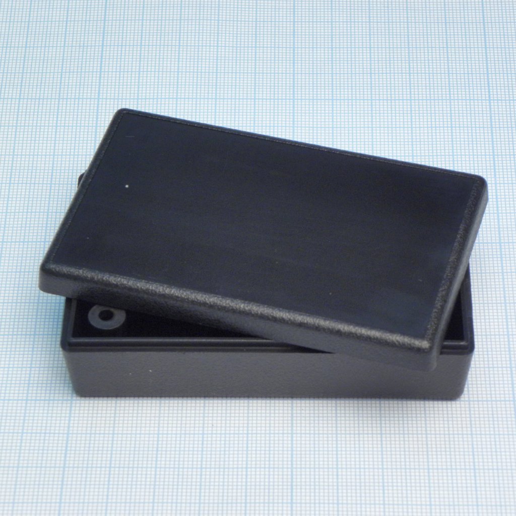 G1200B - Прочный корпус из ABS пластика, черный