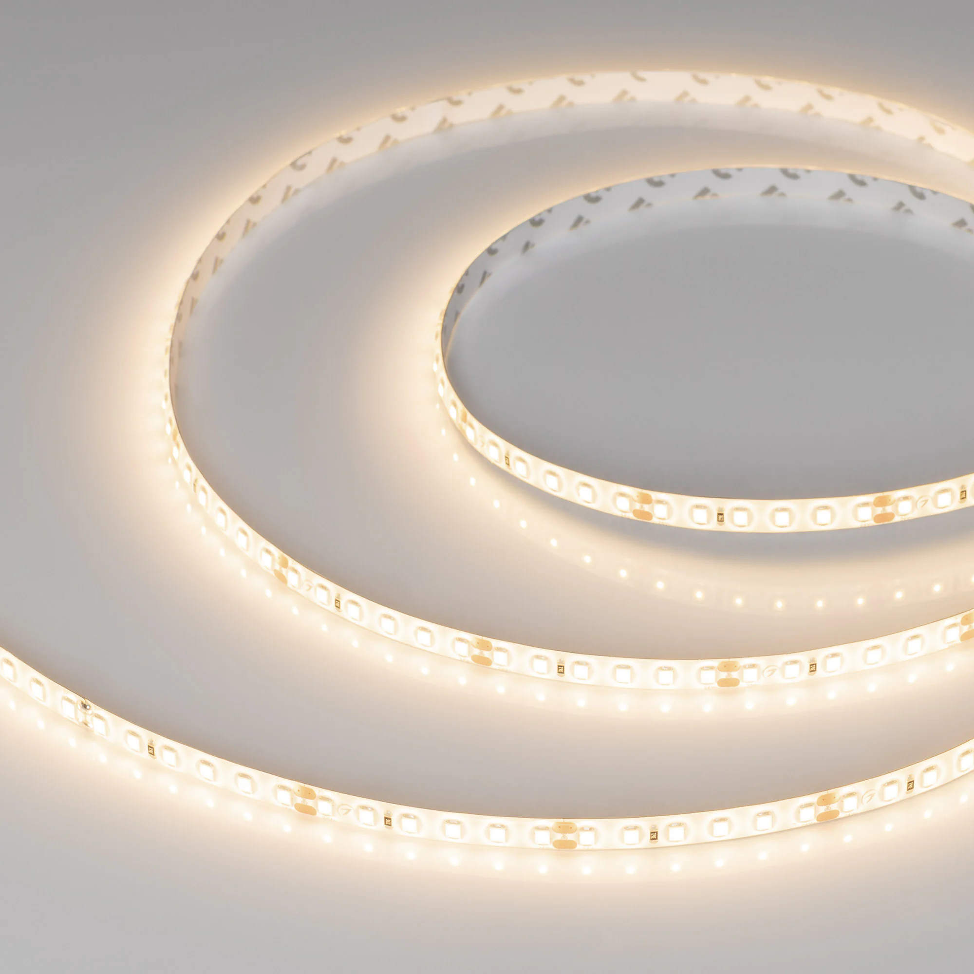 Лента герметичная RTW-SE-A120-8mm 24V Warm3000 (14.4 W/m, IP65, 2835, 5m) 020532(2) - Гибкая лента PRO, герметичная IP65 (силикон сверху), светодиоды smd 2835, 120шт/м (600шт на 5м), скотч 3М. Цвет ТЁПЛЫЙ 2750-3250K. Питание 24V, мощность 14.4 Вт/м (72 Вт