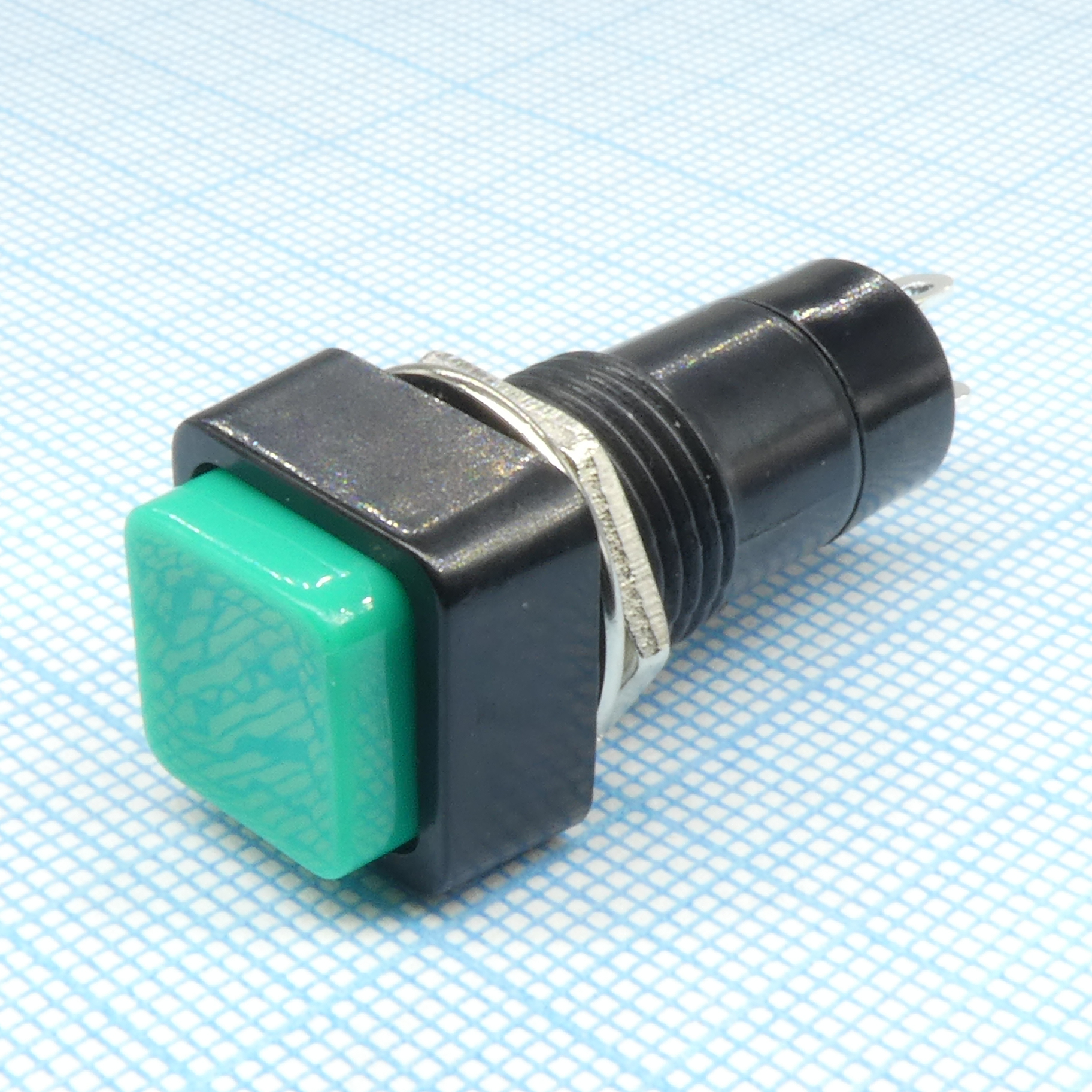PB-14BGN1-G - Кнопка без фиксации 250В1А зеленый (аналог SPA-103B4 PSW1)
