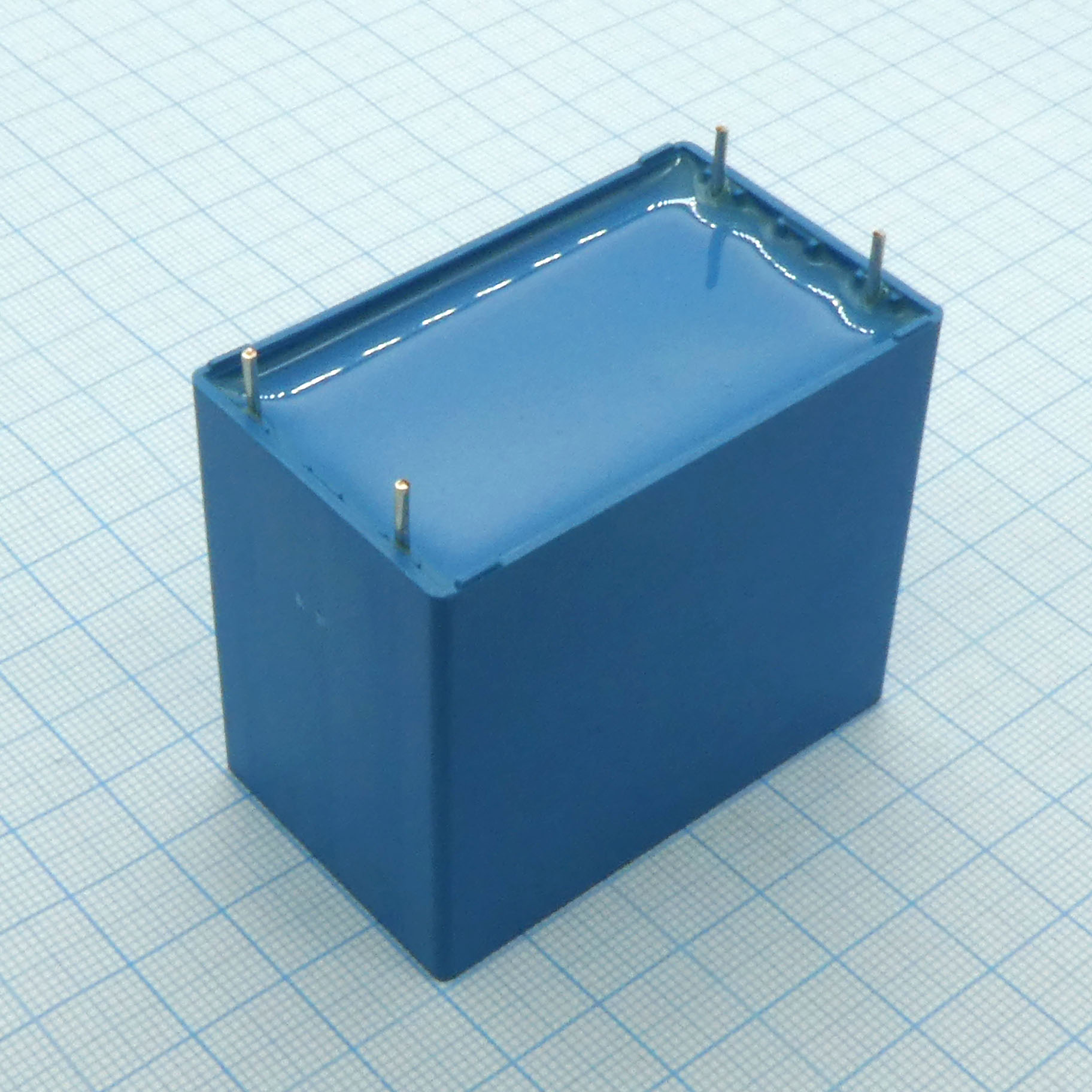 B32678G1206K - Пленочный конденсатор 20uF 750V 10% PP 35x50x57.5mm 4-pin Radial 52.5mmL/S