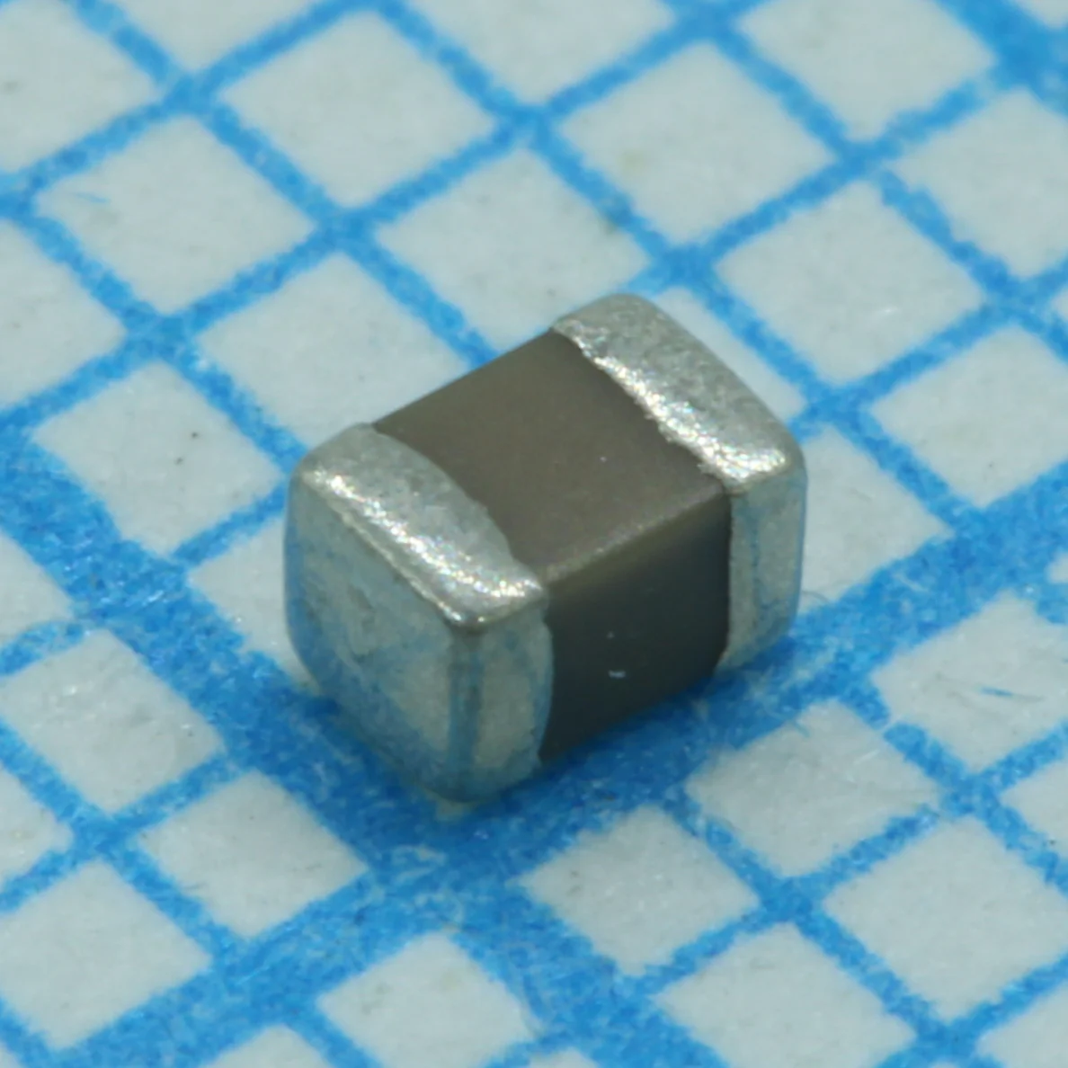 C0805C473J3GACTU - Конденсатор керамический SMD 25В, 47000пФ, ±5%, диэлектрик C0G(NP0), типоразмер 0805, температура -55 °C...+125 °С