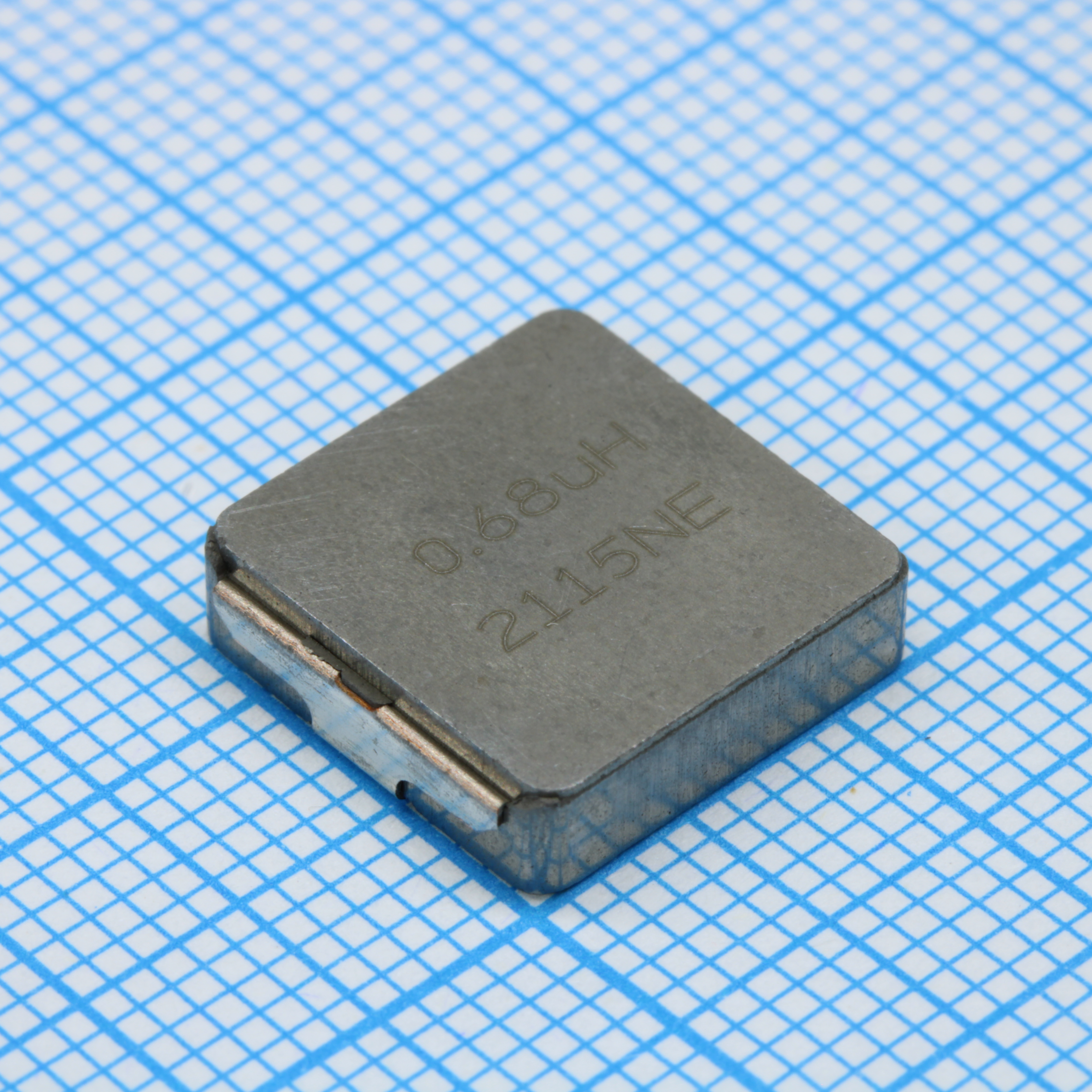 IHLP5050CEERR68M01 - ЧИП-индуктивность экранированная 680нГн ±20% 28A 2,5мОм 5050 лента на катушке