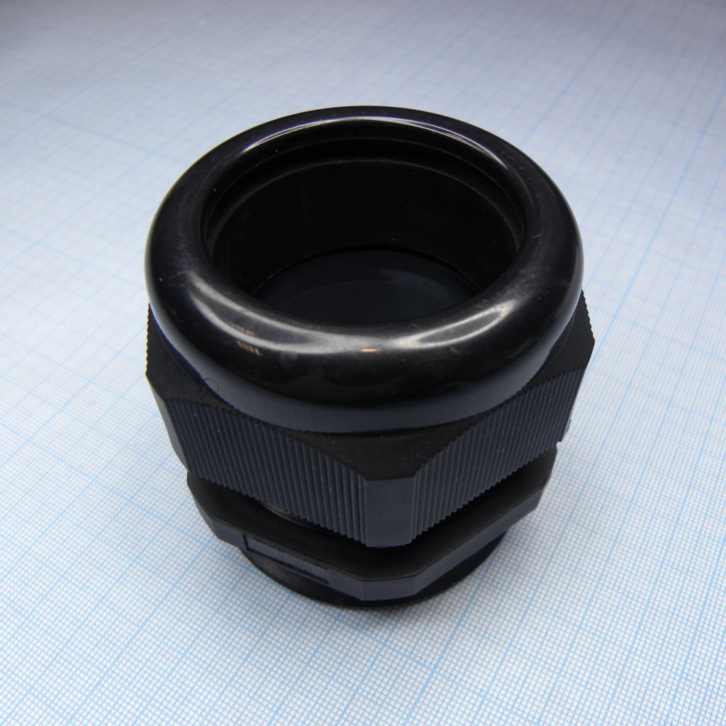 DDL-M63P (black) - Кабель ввод, крепление на панель, гайка для крепления на панель приобретается отдельно