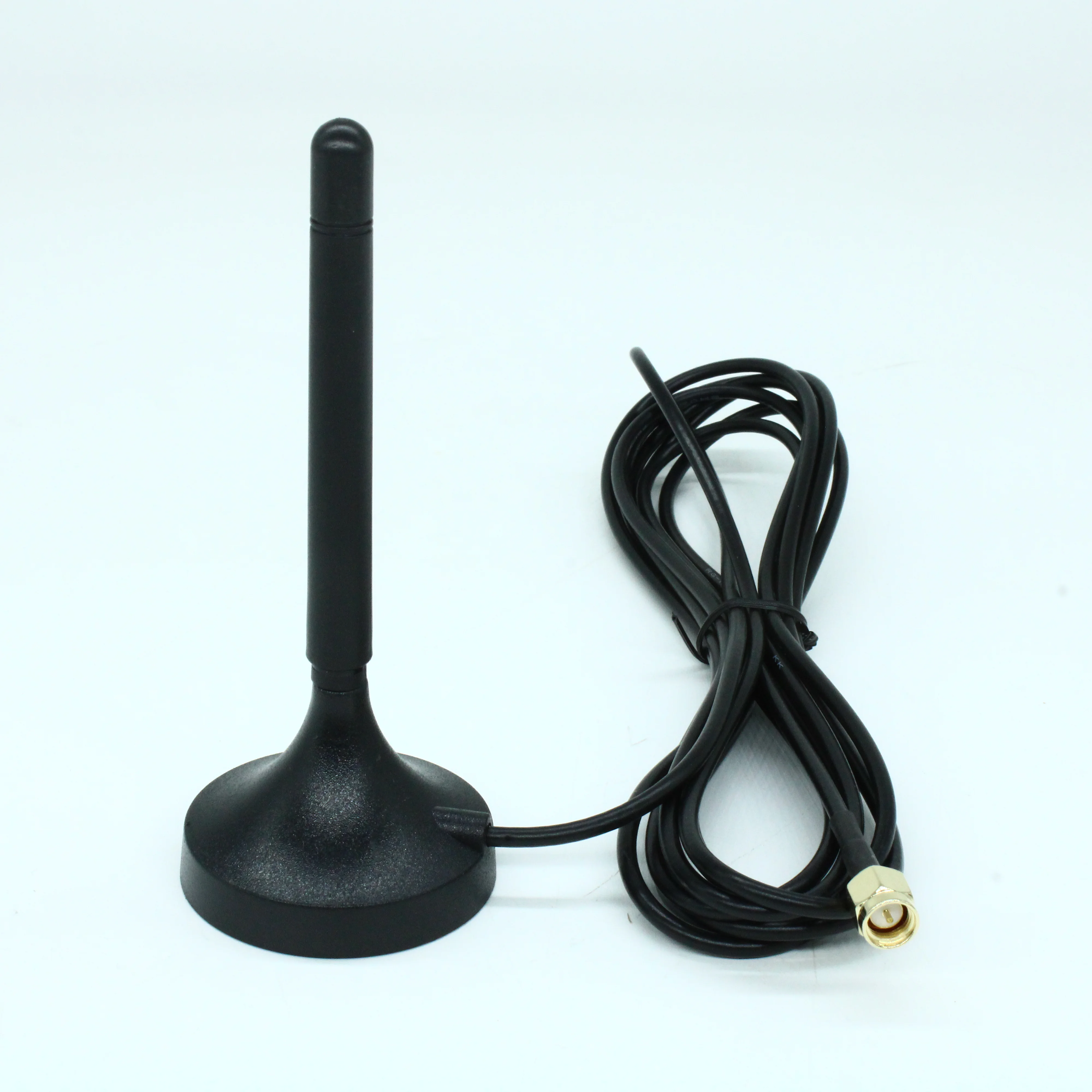 BY-LTE-06-02 - Антенна GSM GSM/3G/LTE 698...2700МГц, внешний разъем магнит,3dBi, SMA-MALE-3M