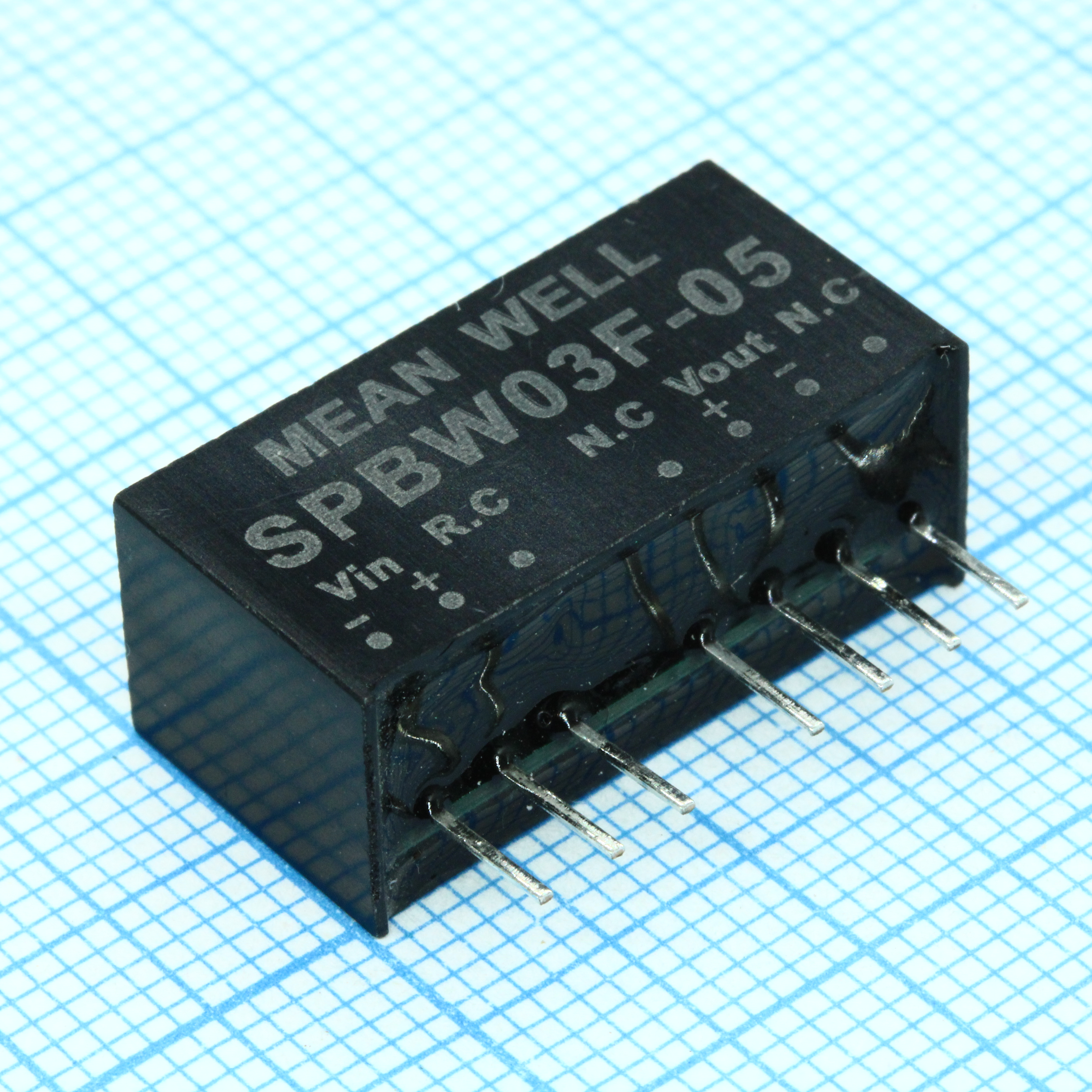 SPBW03F-05 - Преобразователь DC/DC, 3Вт, Uвх=9…36В, Выход 5В/600мА, изоляция 1500В DC, корпус SIP8 21.8х9.2х11.1мм, -40°С…+85°С