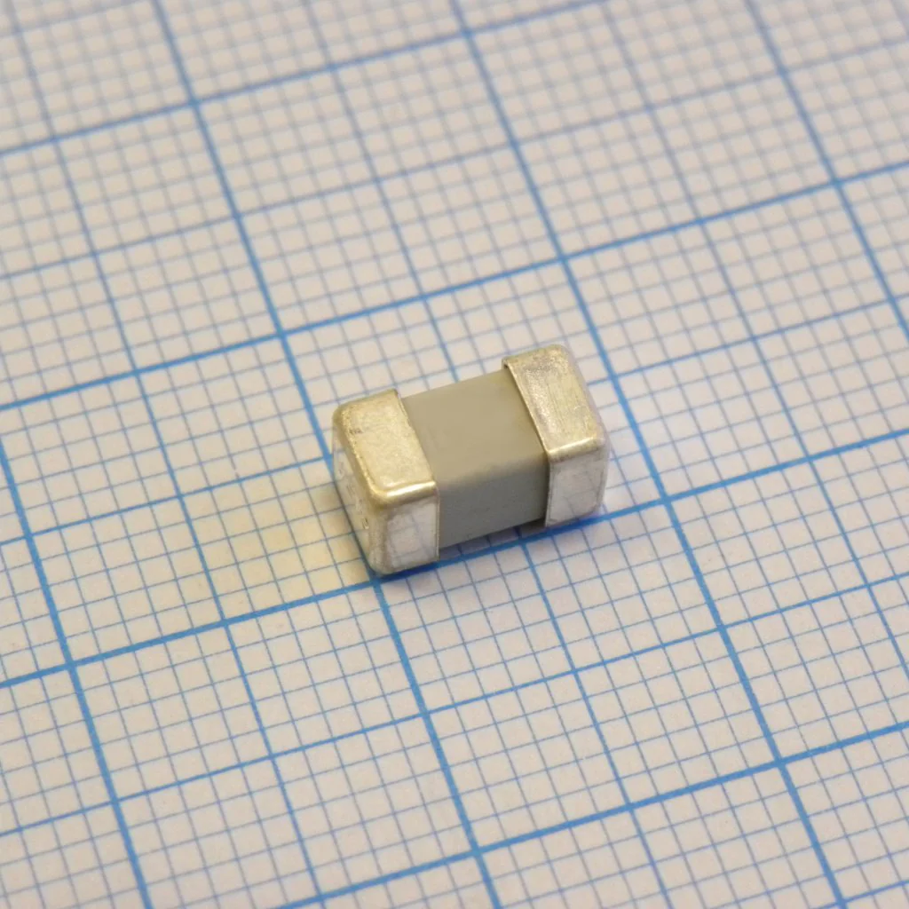 160000.1 - T  250 V 1 A 4,5x8 mm GSMB Ceramic