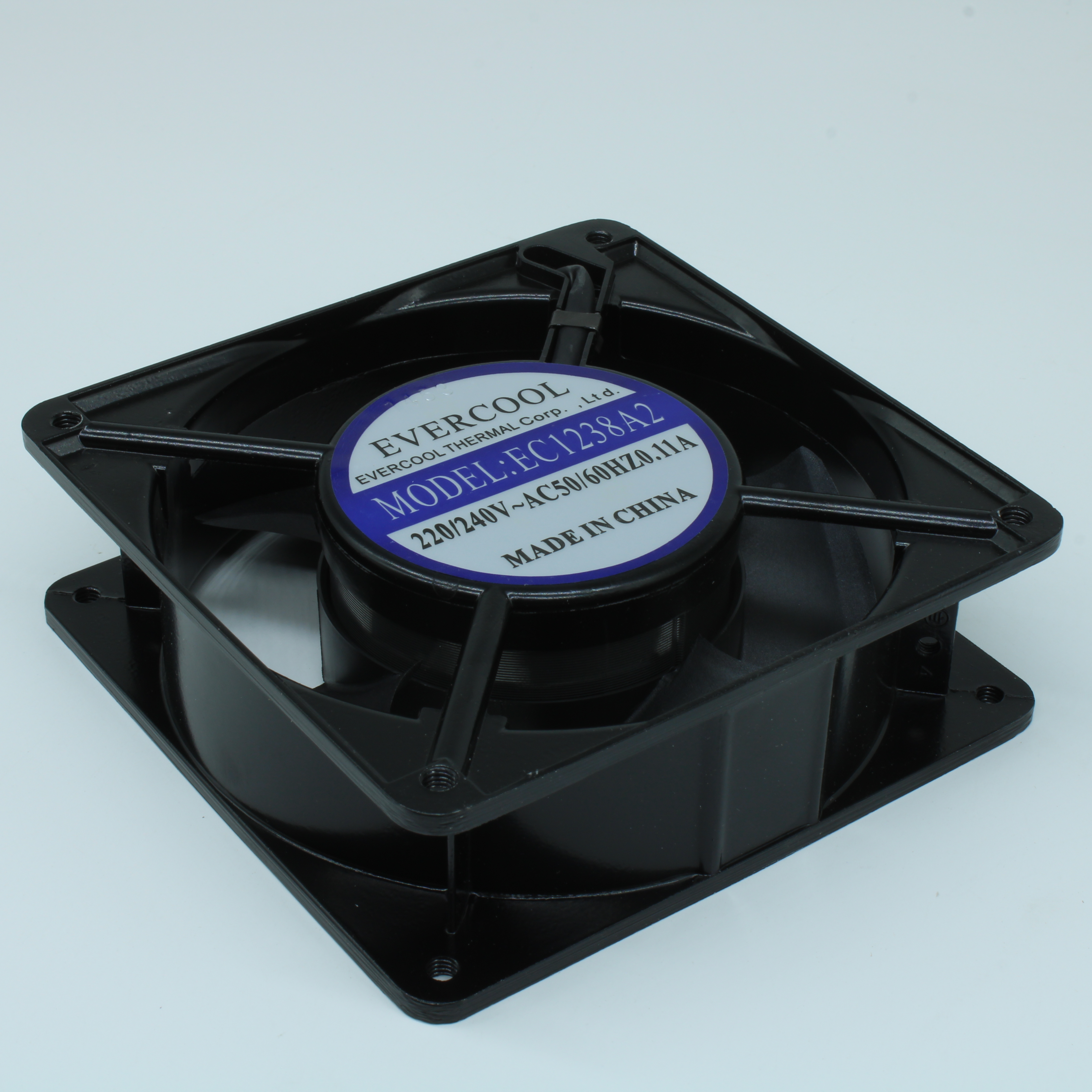 EC12038A2HST - Вентилятор 220В AC, 17W, 2500об/мин., 120x120х38мм, 126.75м3/час, 40дБ, подшипник скольжения, тип вывода - терминал
