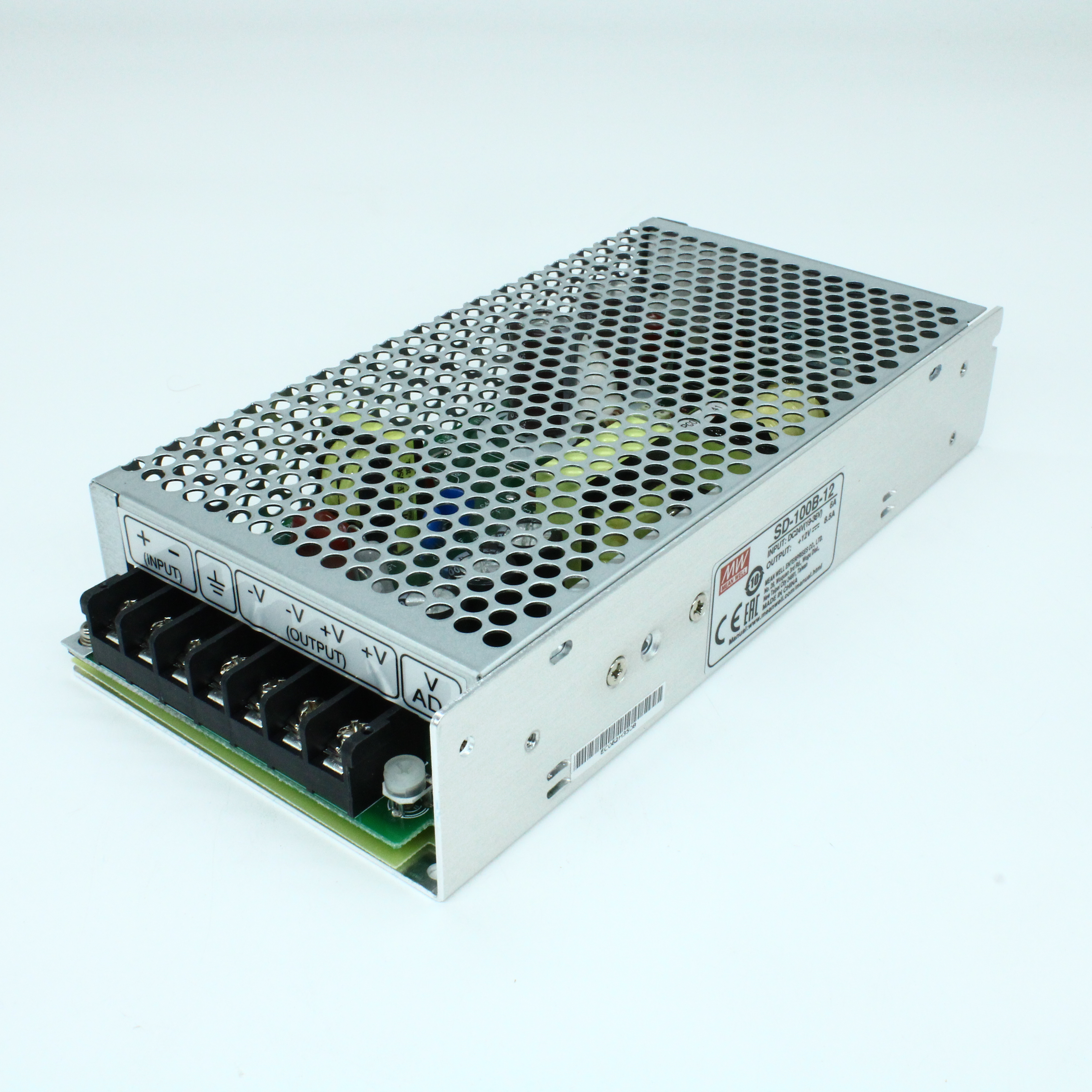 SD-100B-12 - DC-DC, 100Вт, Uвх=19 - 36В, Uвых=12В/12.5А, изоляция 1500В DC, рег. Вых=±10%Uном, в кожухе 199х98х38мм, -10°С…+60°С