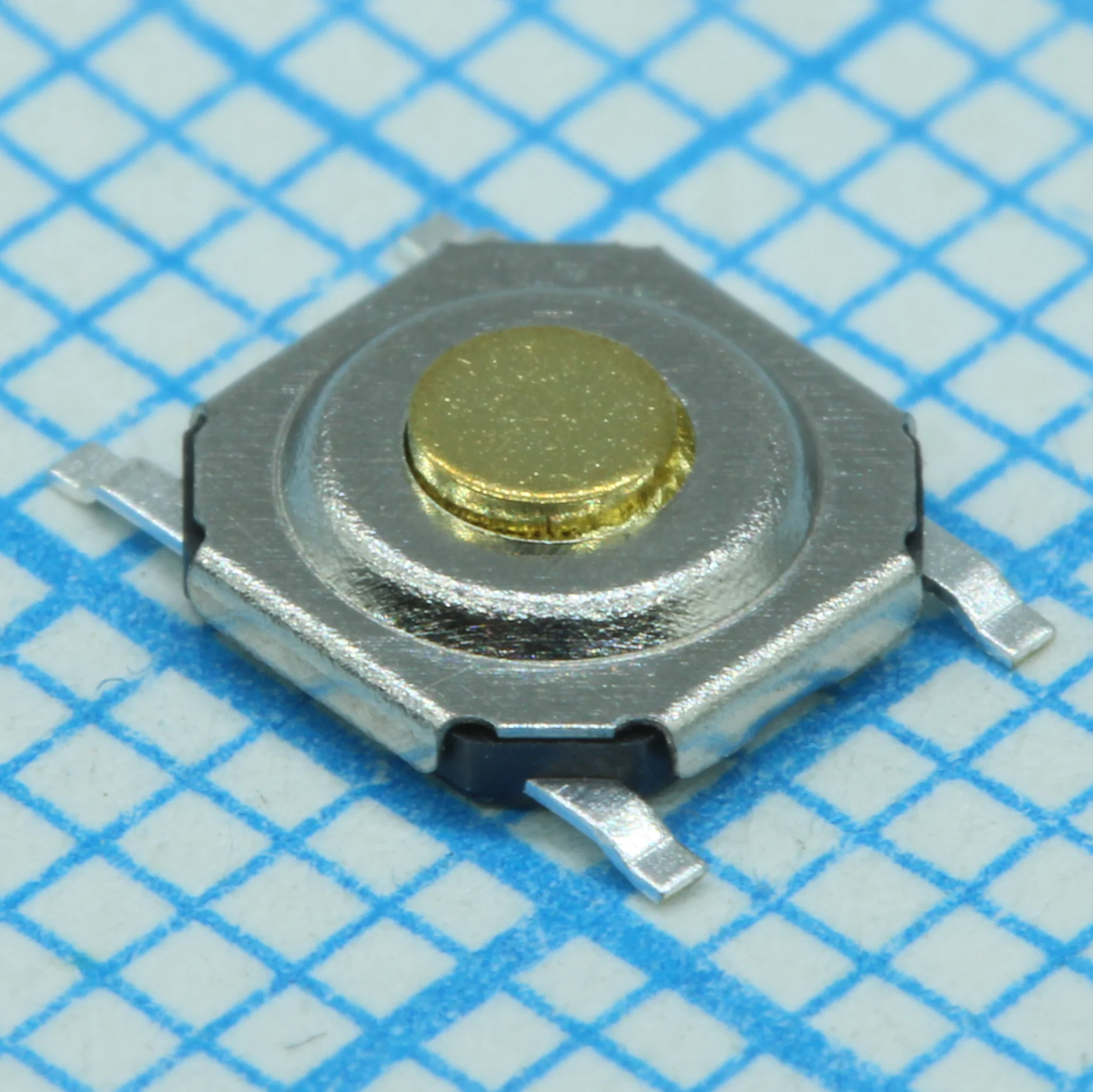 PTS525SM15SMTR2LFS - Кнопка тактильная 5.1х5.1х1.5мм N.O. SPST круглая 0.02А 15В 1000000 циклов 1.57Н SMD лента на катушке