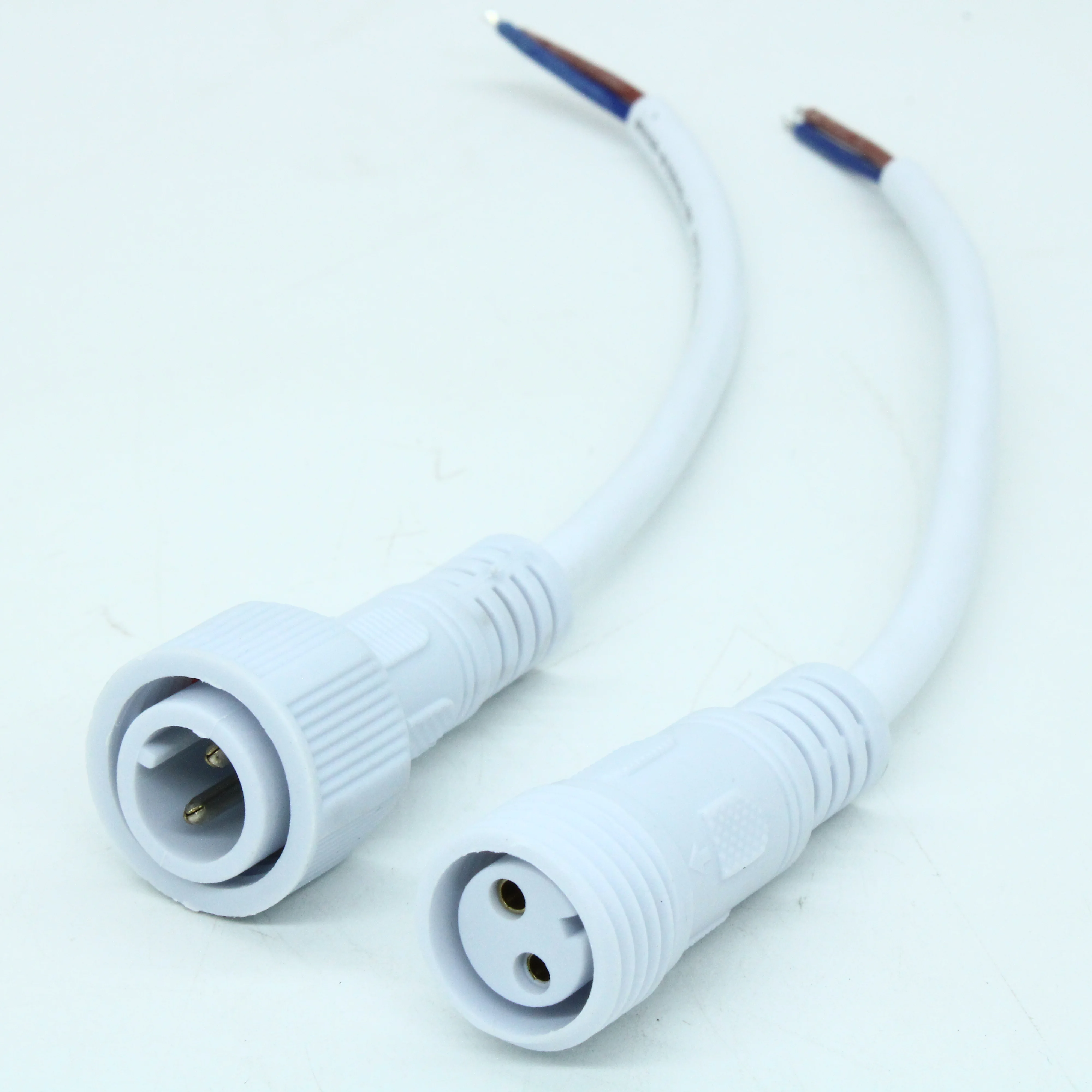 2PIN WP L=40 D=21.5MM 2*0.75MM2 - пара герм., IP68, 6A, DC 0-24В (AC110-220В), D=21,5мм, 2*0.75мм2, L=40см, -20...80 C